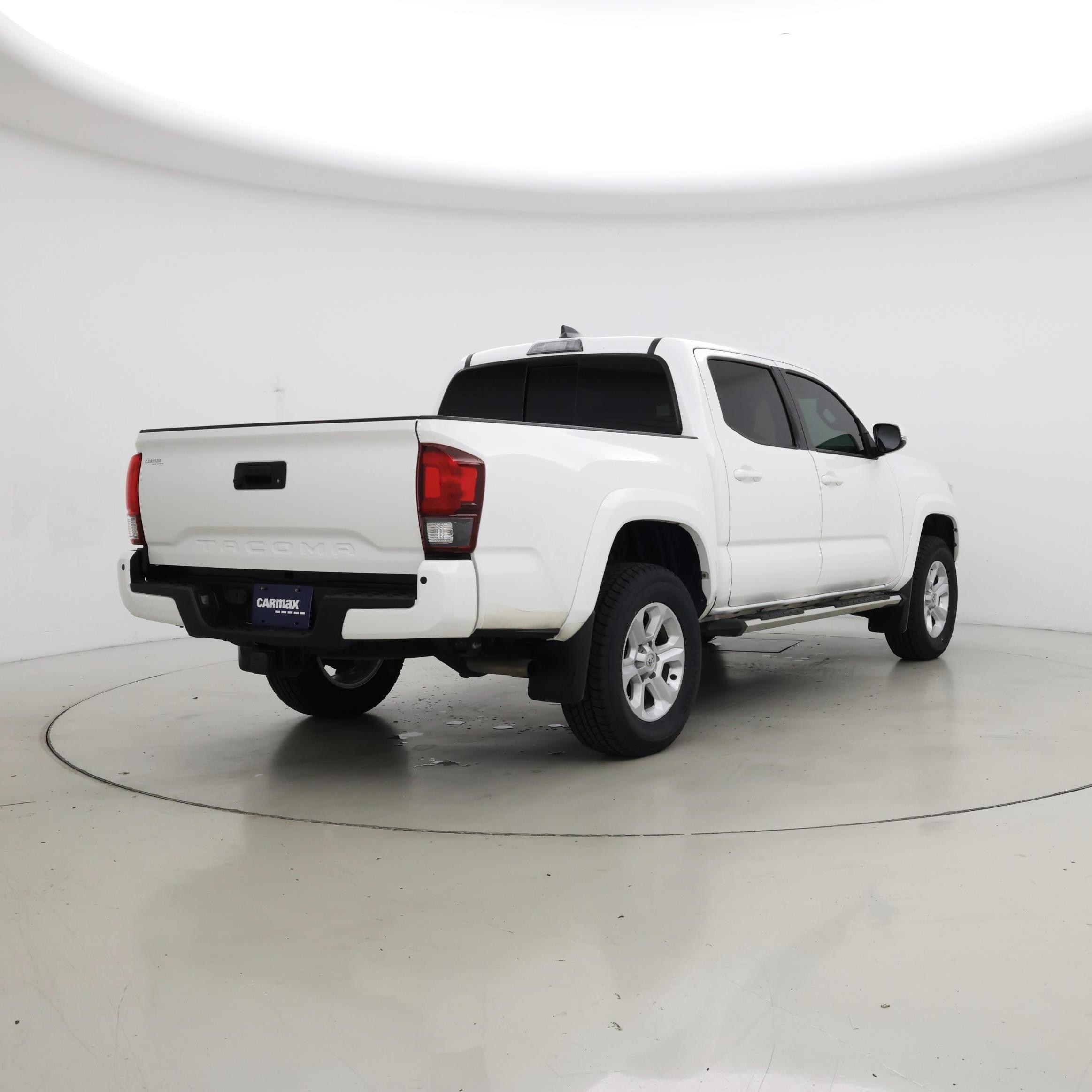 Thumbnail: 2022 Toyota Tacoma - 8