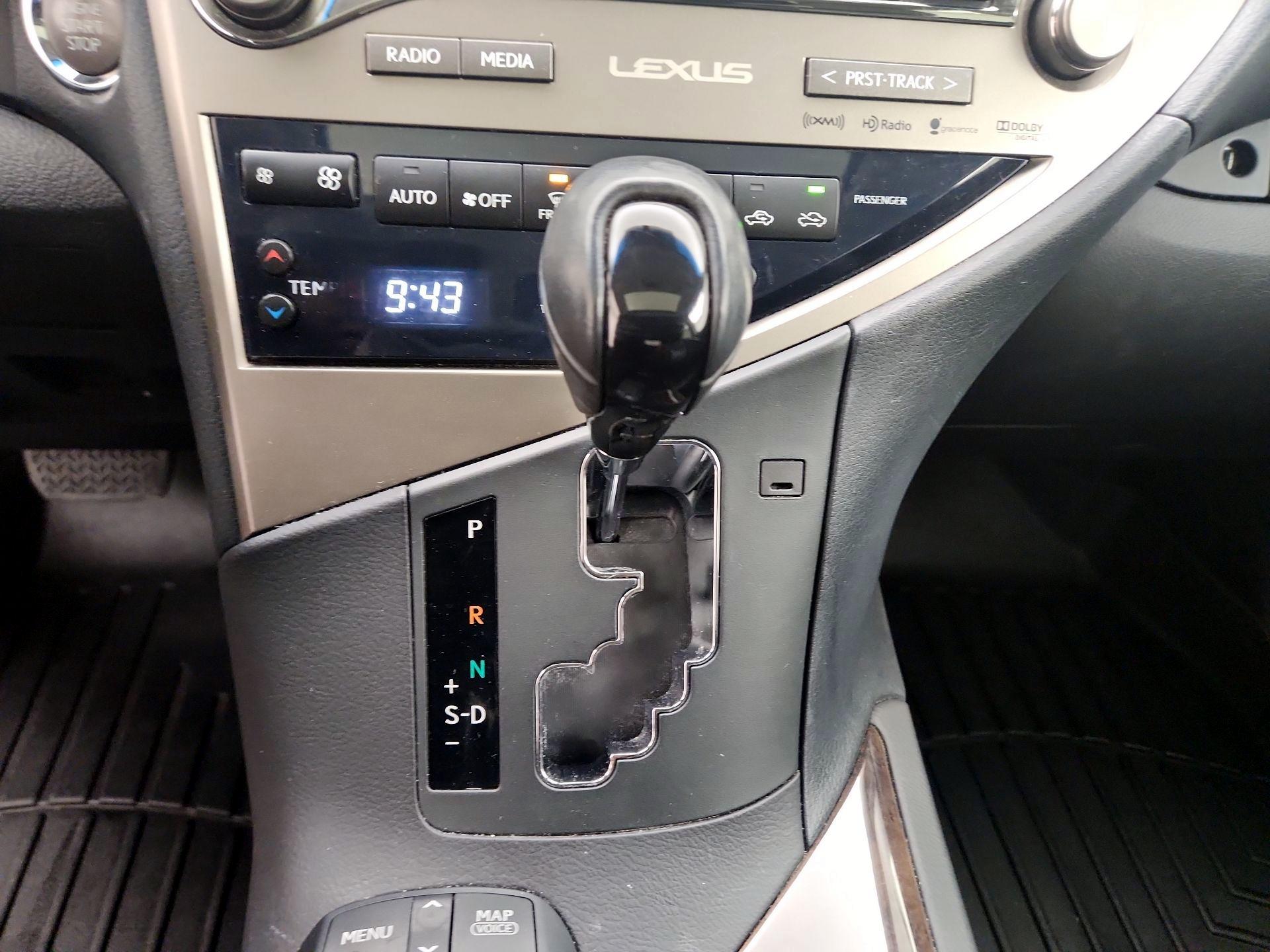 Thumbnail: 2015 Lexus RX - 18