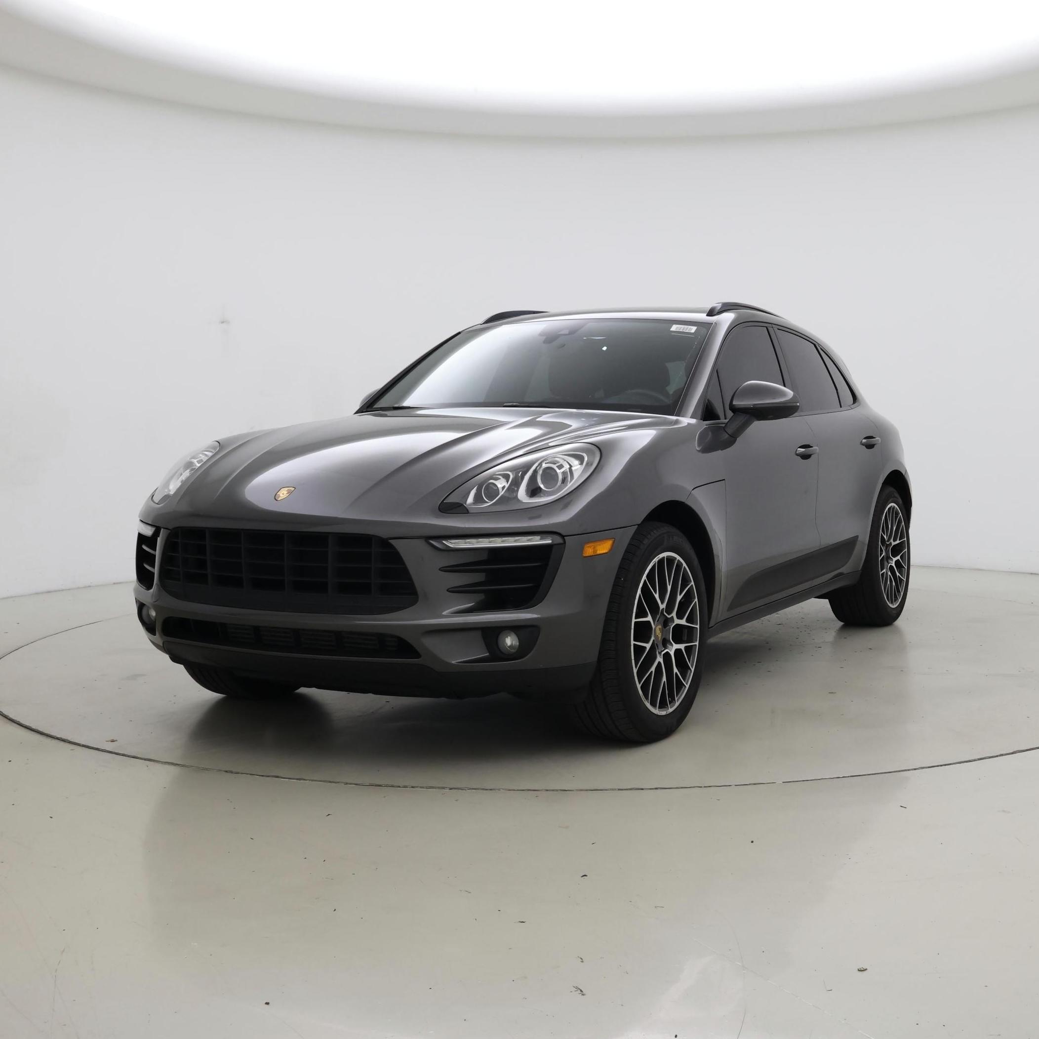 Thumbnail: 2018 Porsche Macan - 4