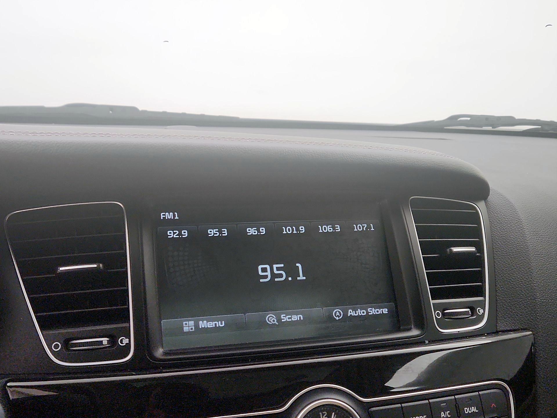 Thumbnail: 2014 Kia Cadenza - 15