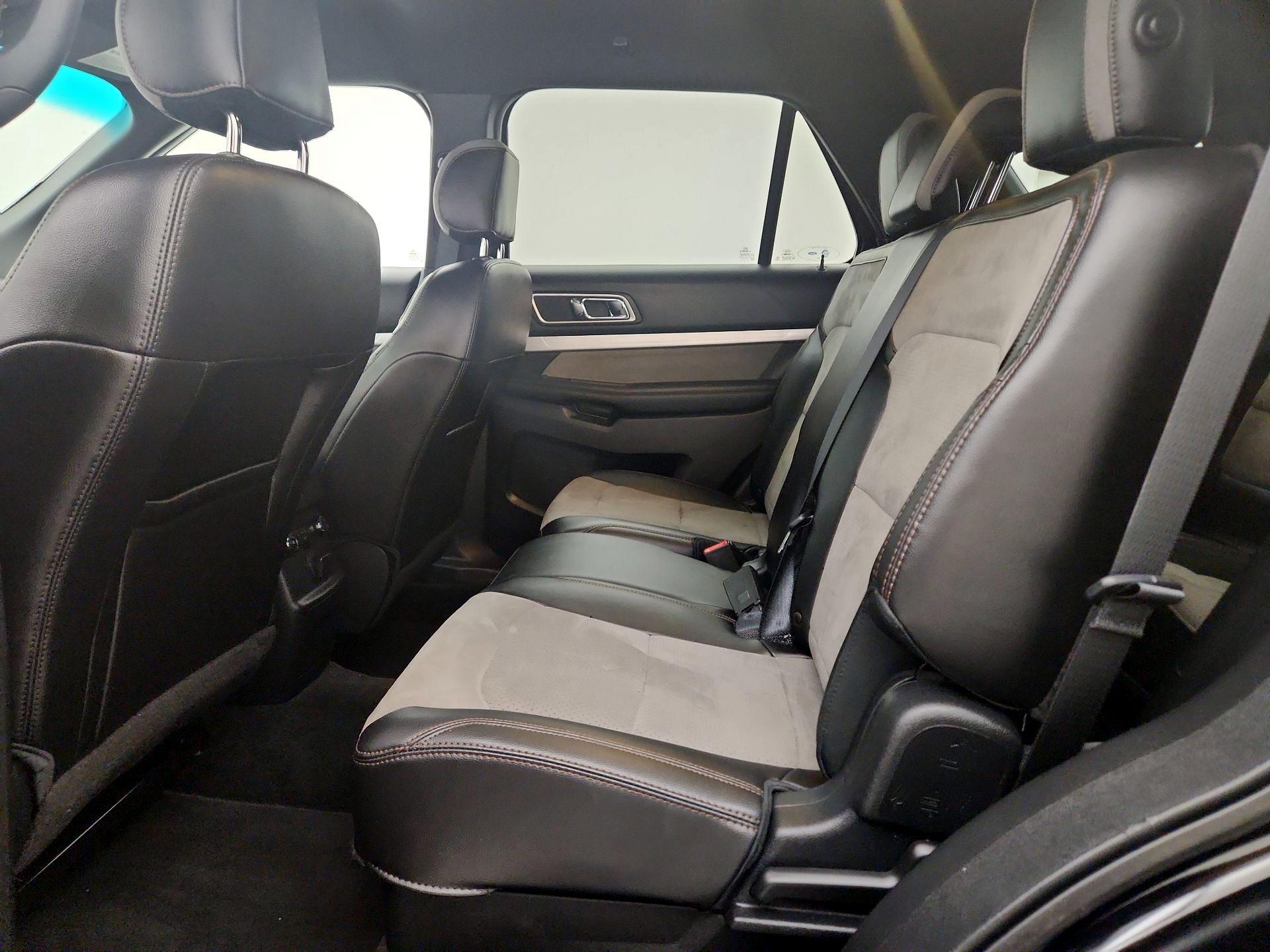 Thumbnail: 2017 Ford Explorer - 20
