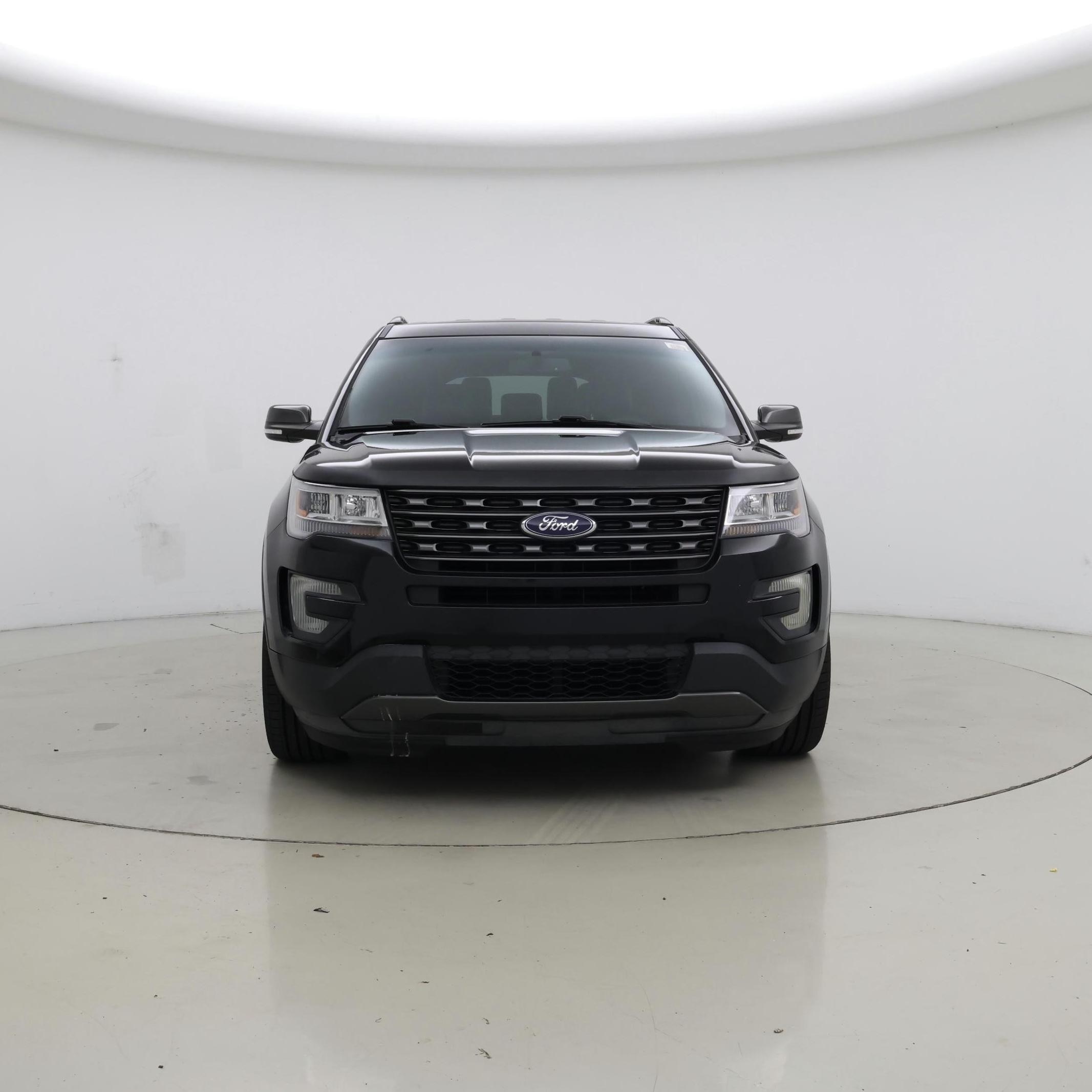 Thumbnail: 2017 Ford Explorer - 5