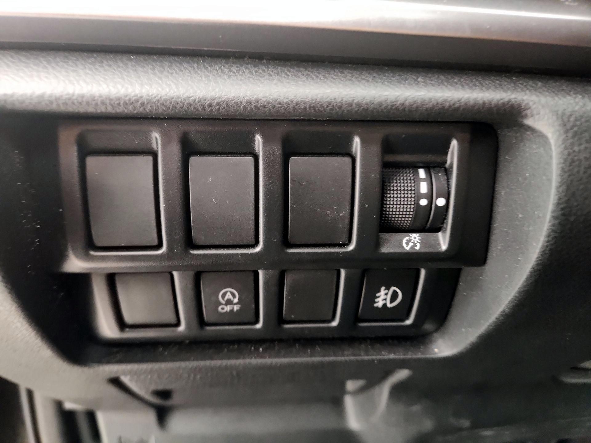 Thumbnail: 2020 Subaru Forester - 13