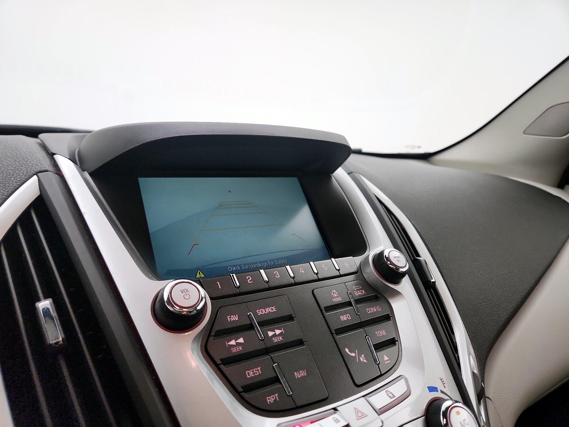 Thumbnail: 2015 GMC Terrain - 14