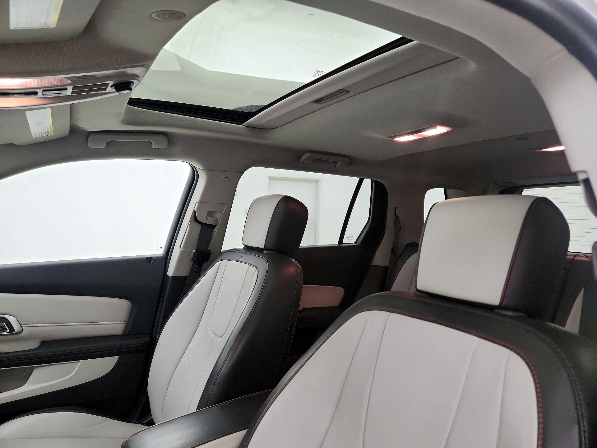 Thumbnail: 2015 GMC Terrain - 19