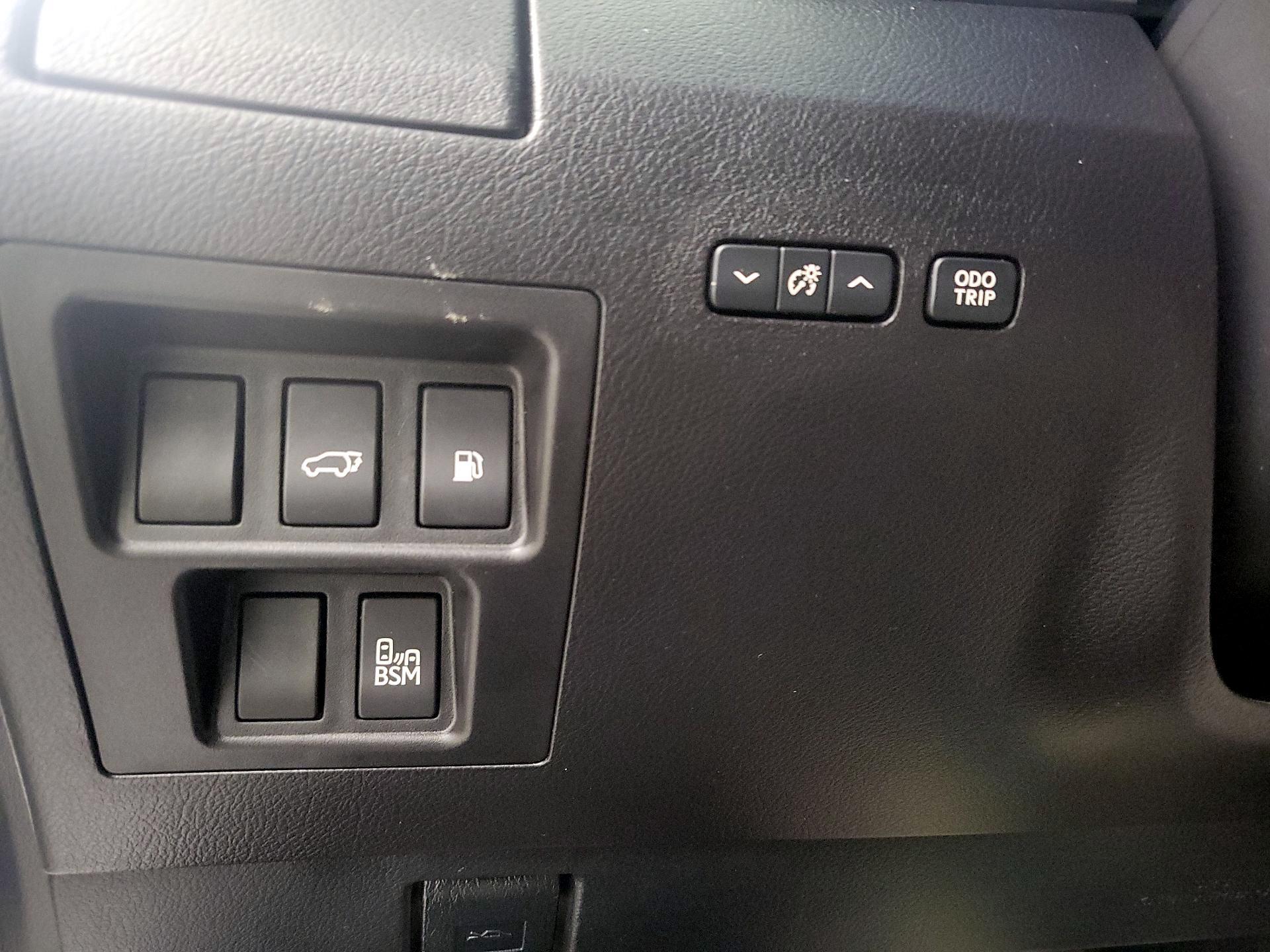 Thumbnail: 2015 Lexus RX - 13