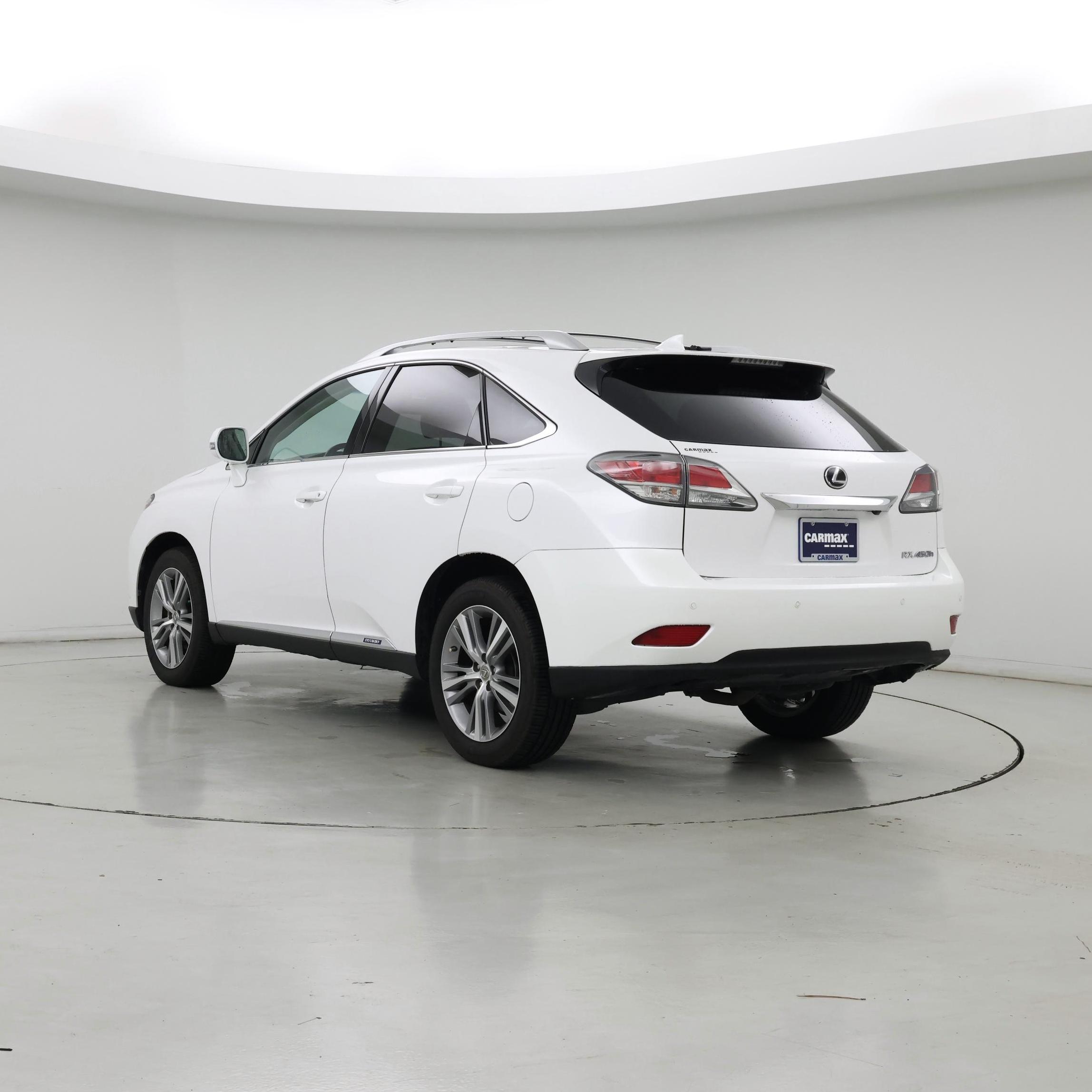 Thumbnail: 2015 Lexus RX - 2