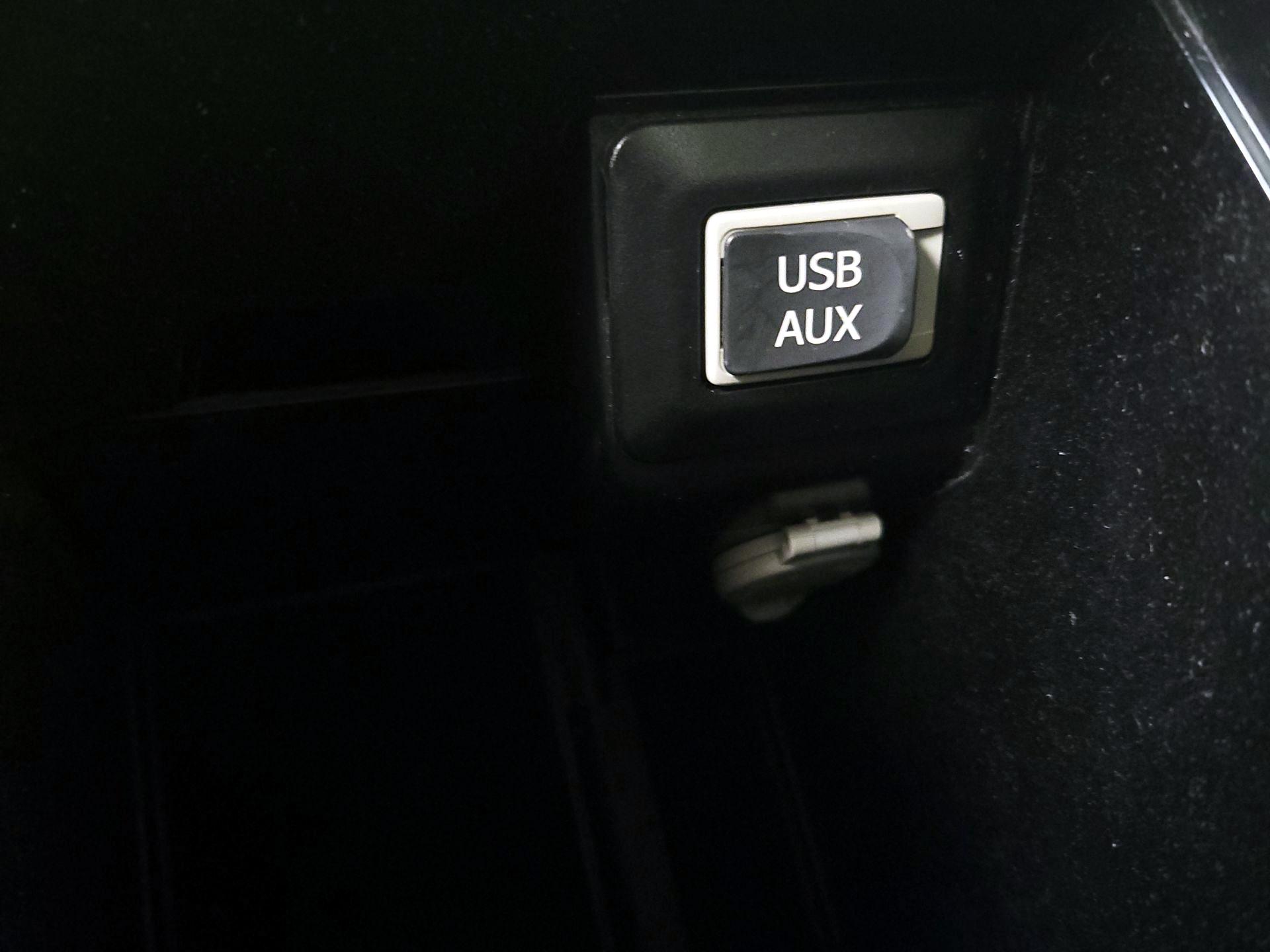 Thumbnail: 2015 Lexus RX - 19