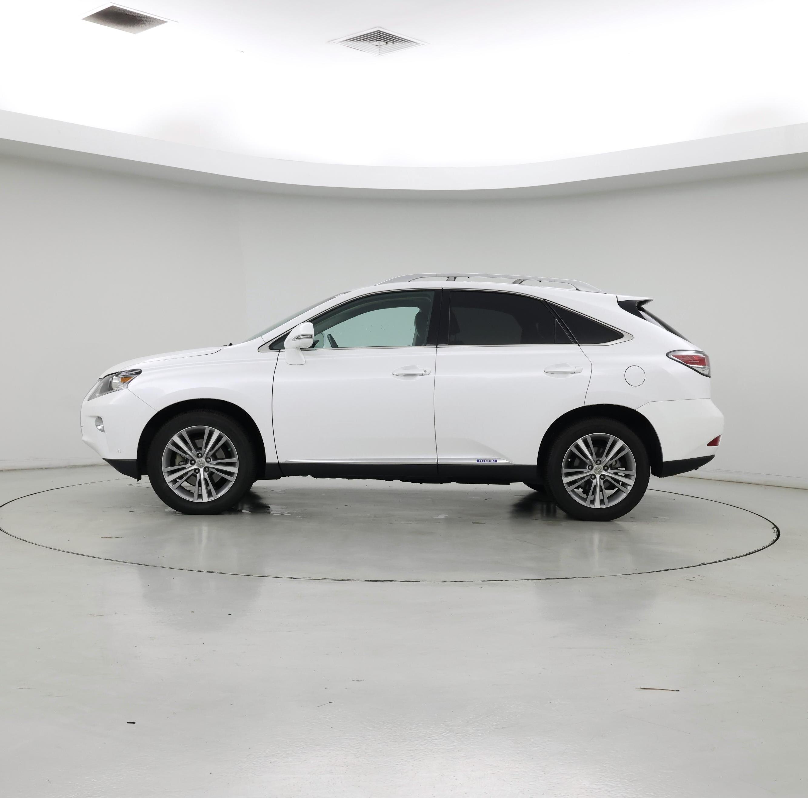 Thumbnail: 2015 Lexus RX - 3