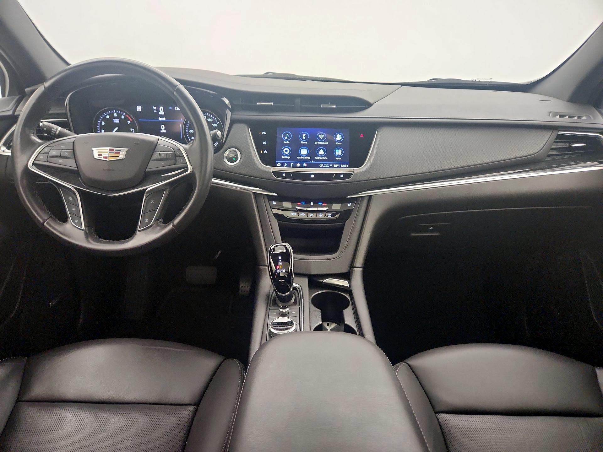 Thumbnail: 2021 Cadillac XT5 - 9
