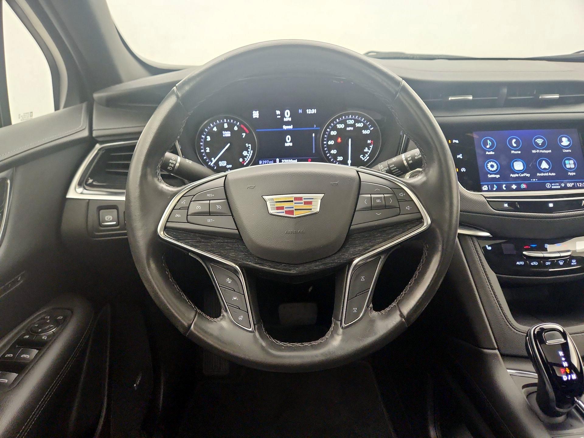 Thumbnail: 2021 Cadillac XT5 - 10