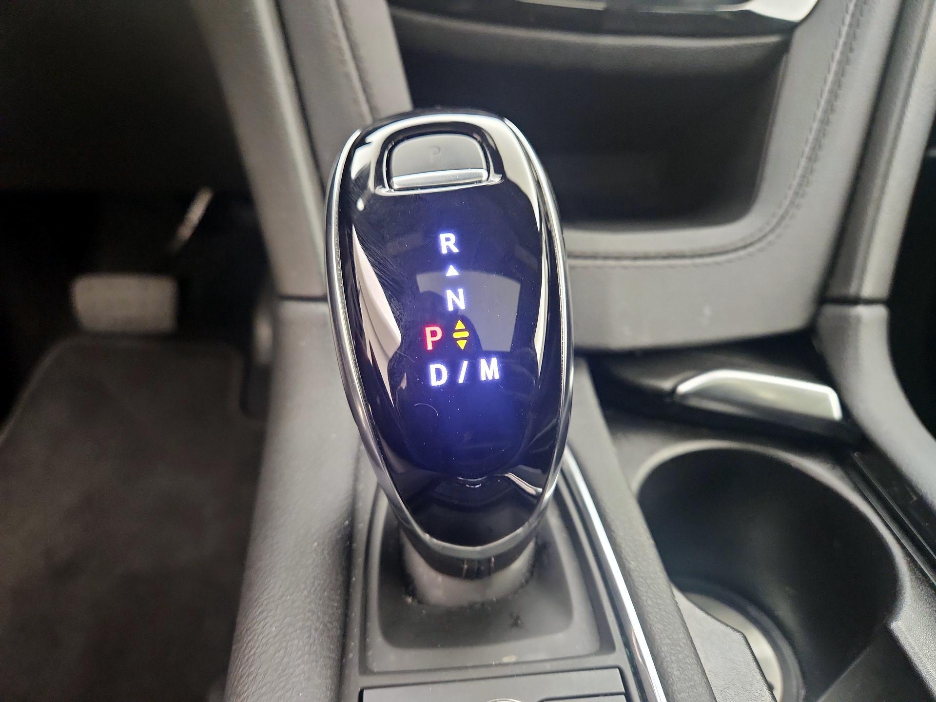 Thumbnail: 2021 Cadillac XT5 - 17
