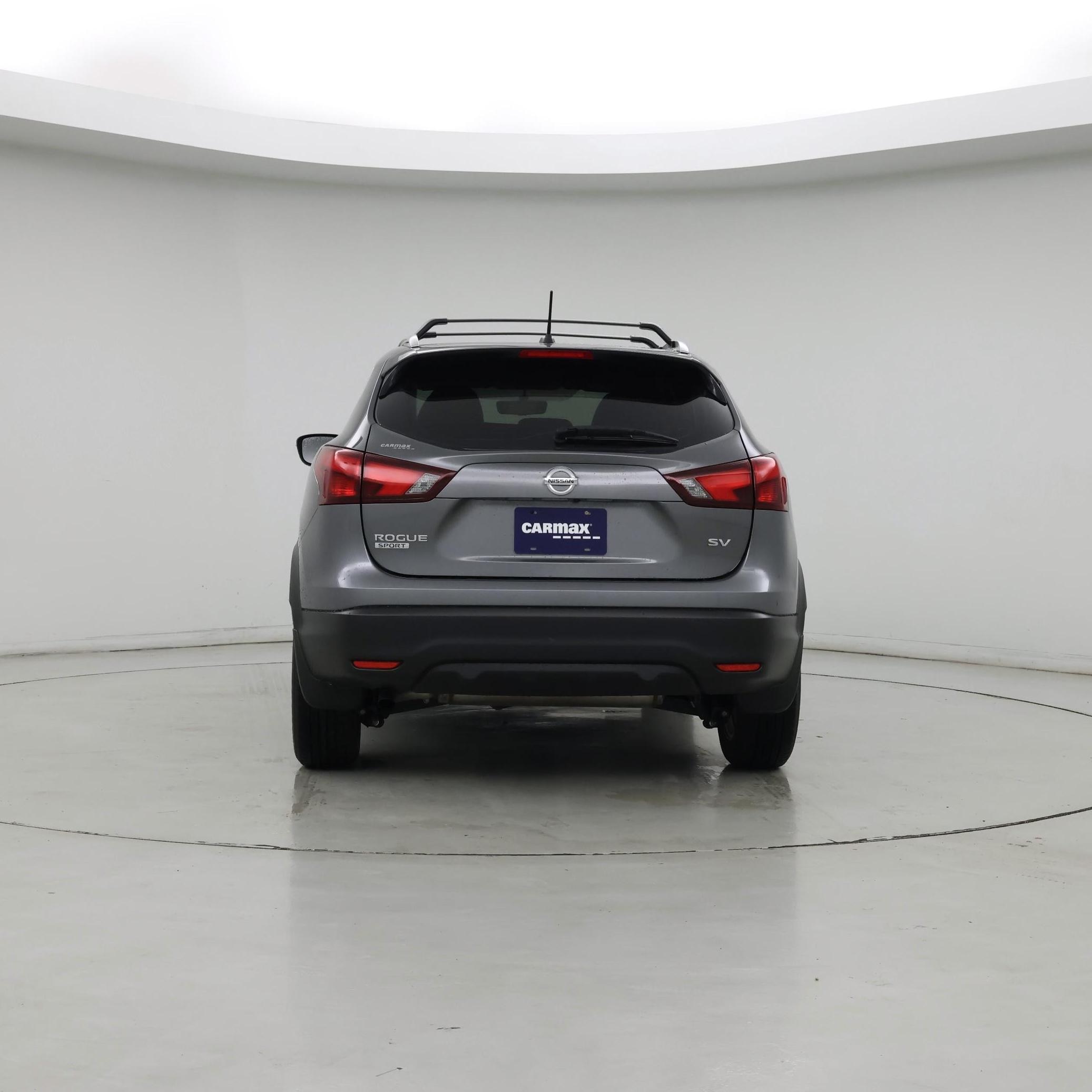 Thumbnail: 2017 Nissan Rogue Sport - 6