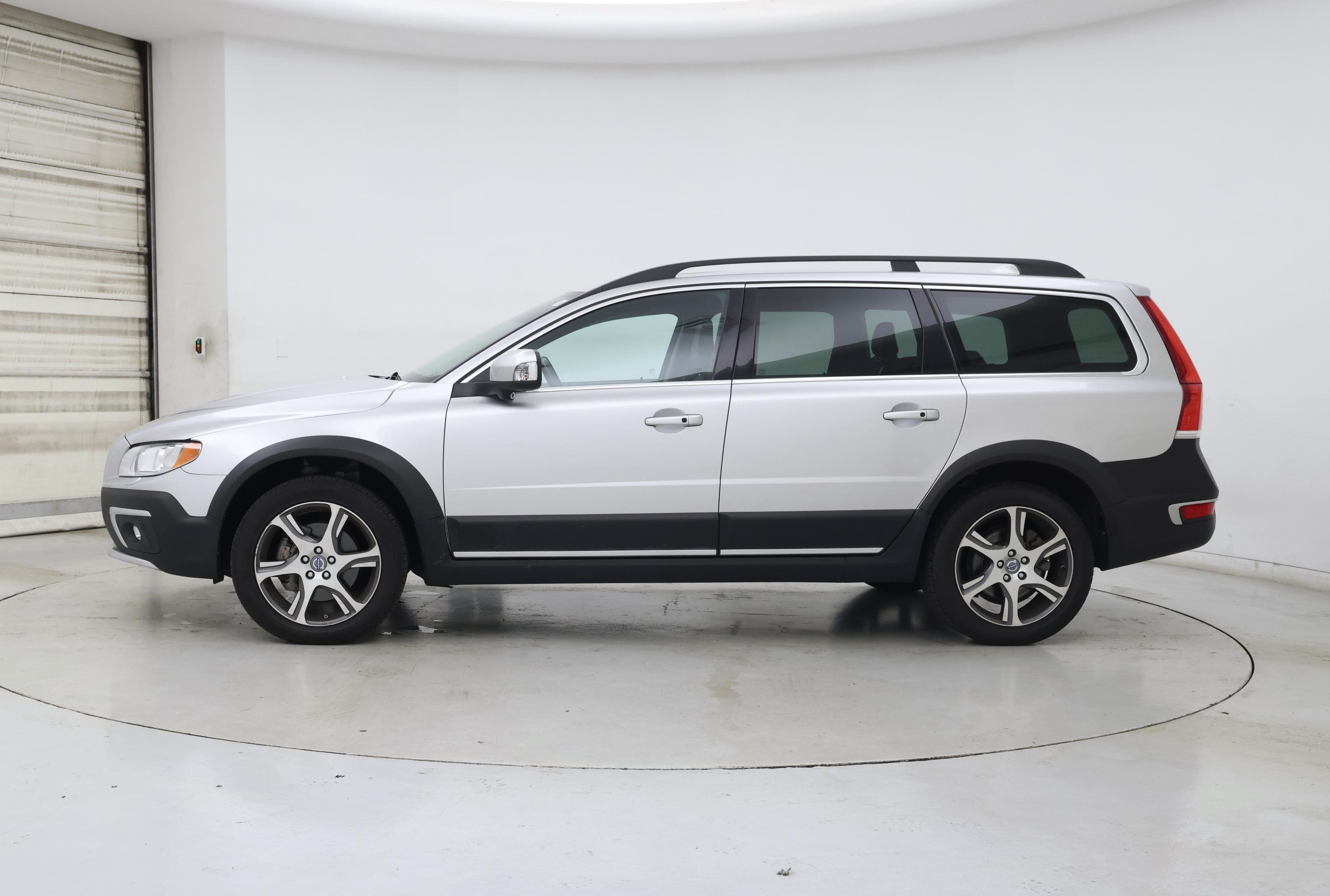 Thumbnail: 2015 Volvo XC70 - 3