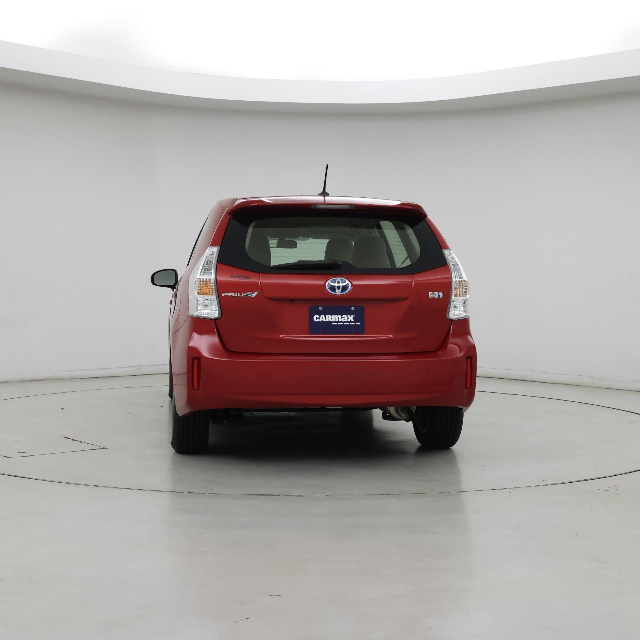 Thumbnail: 2014 Toyota Prius v - 6