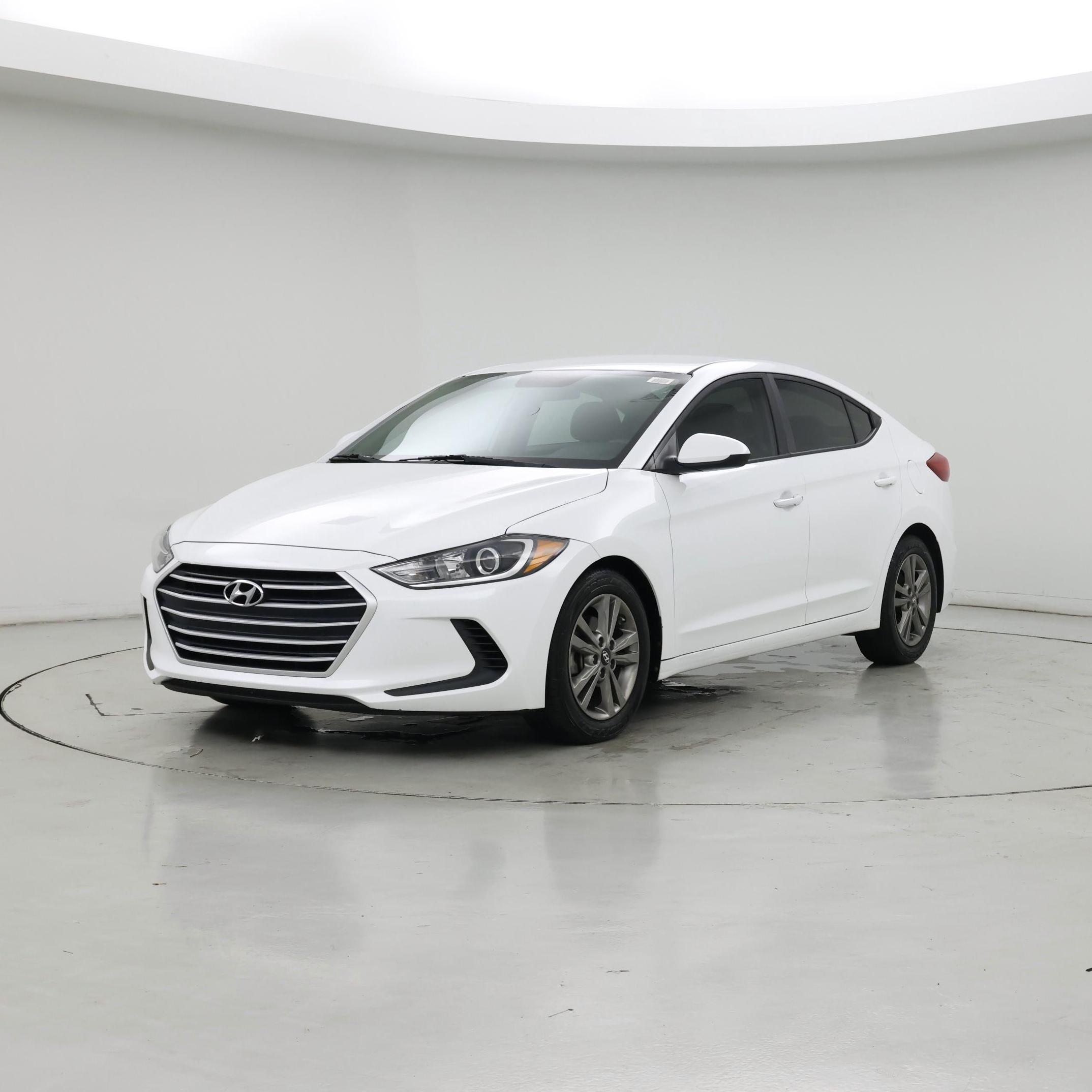 Thumbnail: 2017 Hyundai Elantra - 4
