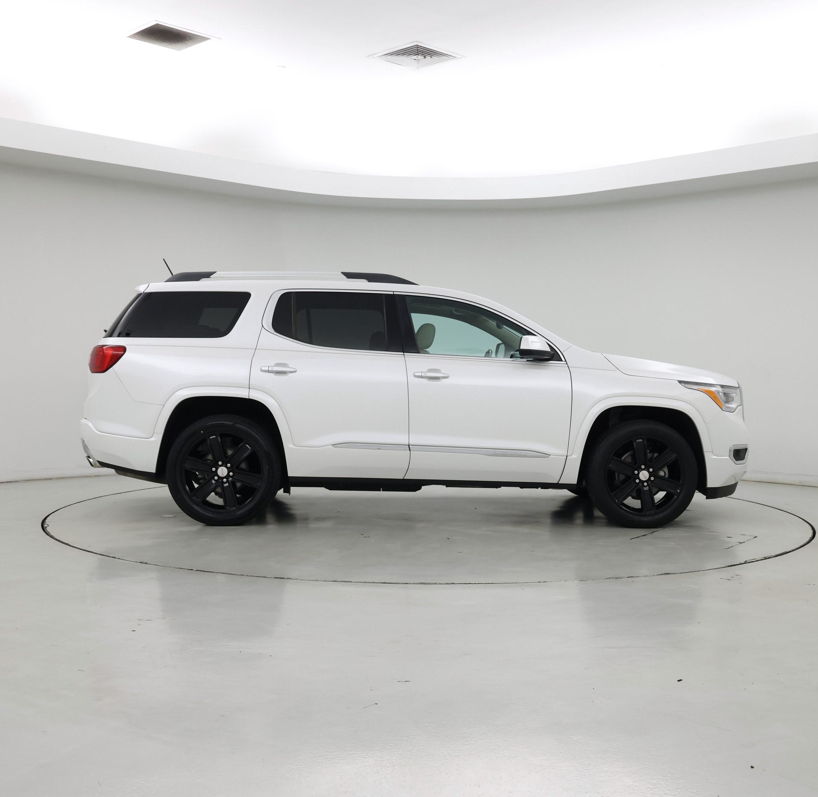 Thumbnail: 2017 GMC Acadia - 7