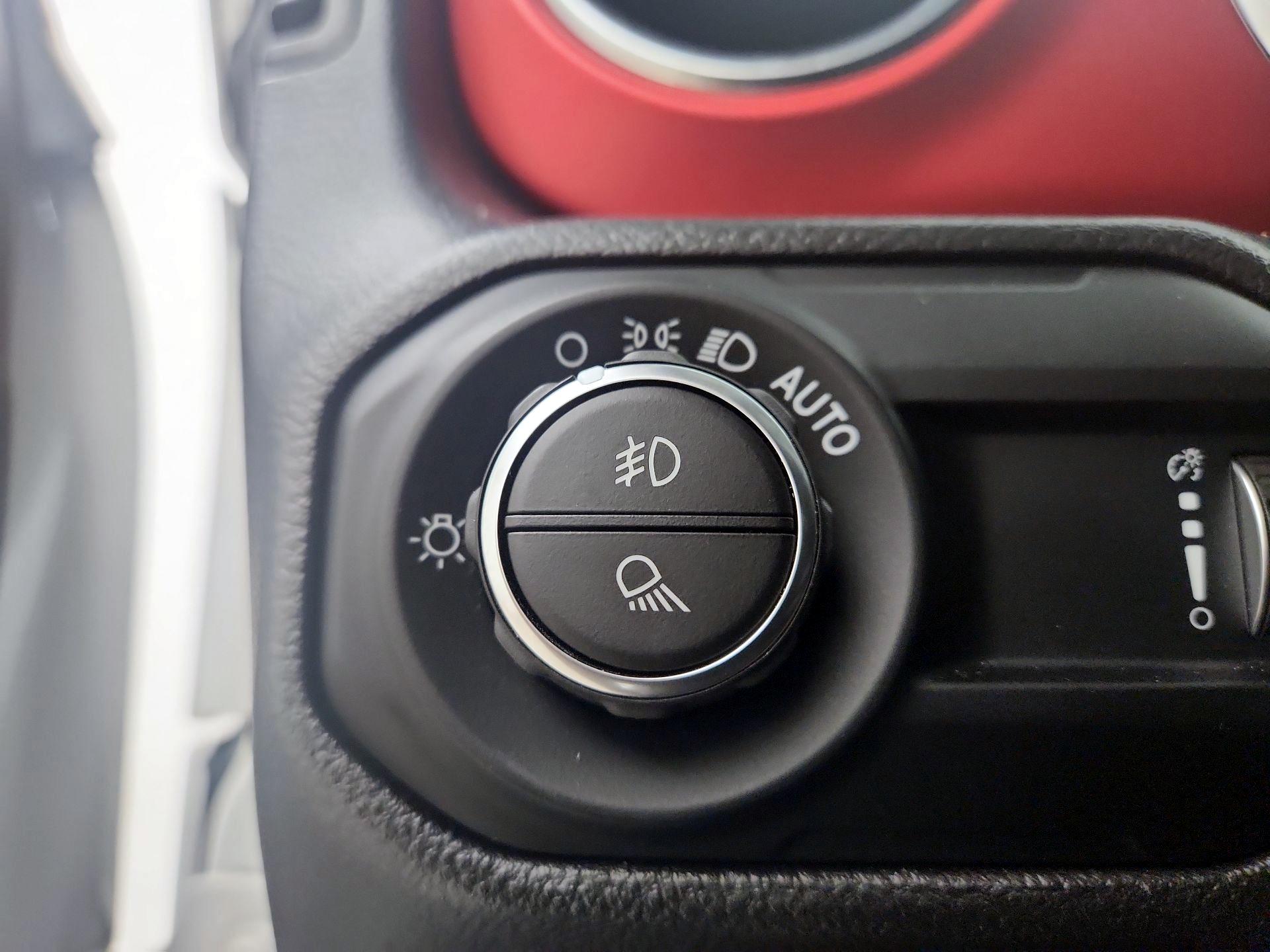 Thumbnail: 2023 Jeep Gladiator - 13
