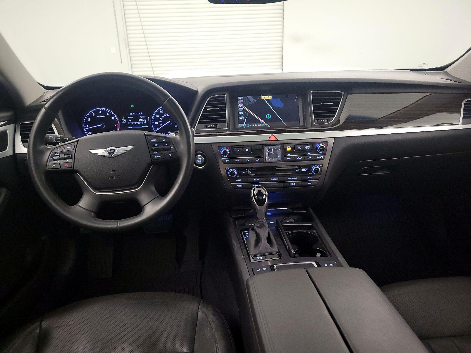 Thumbnail: 2015 Hyundai Genesis - 9