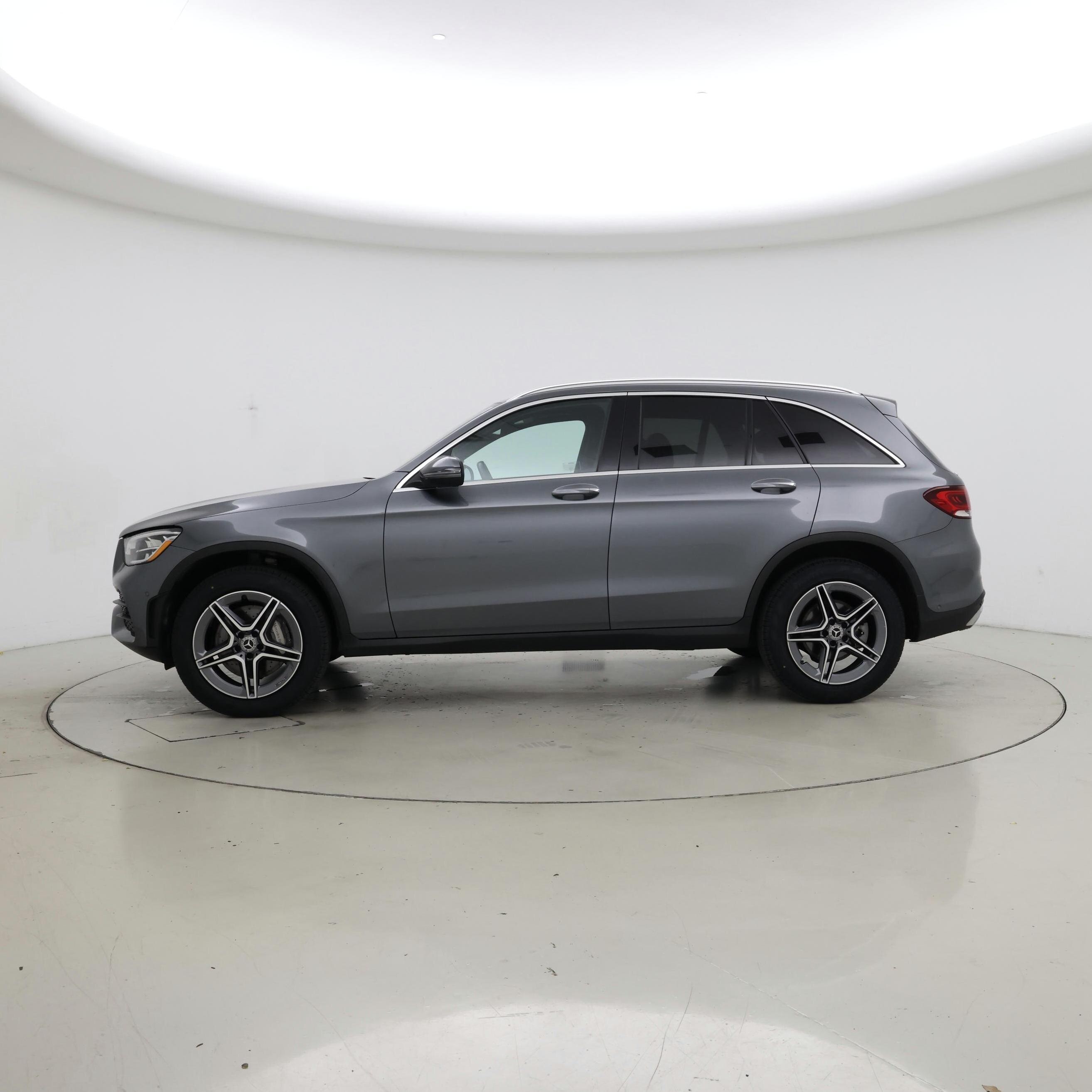 Thumbnail: 2022 Mercedes-Benz GLC - 3