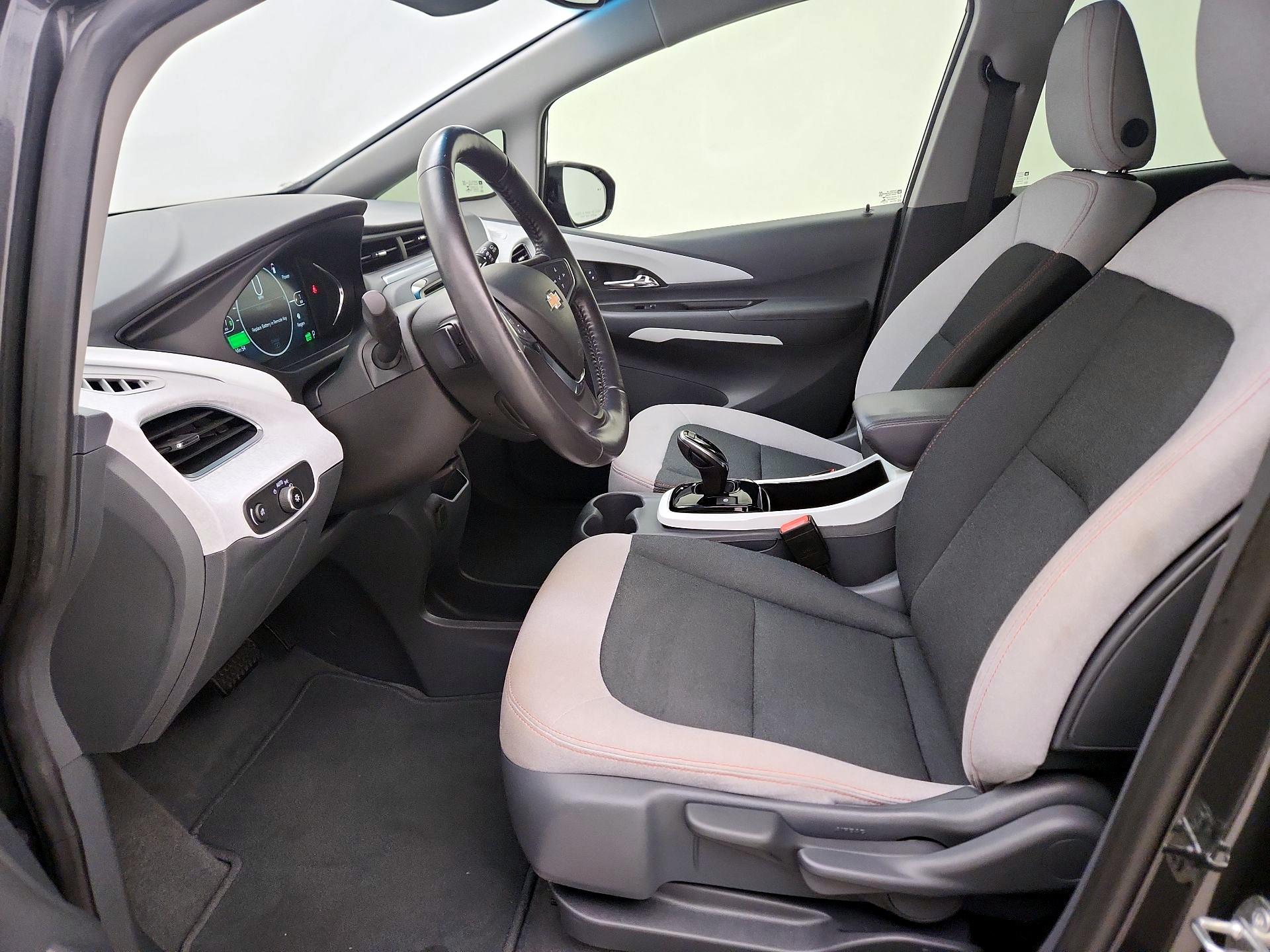 Thumbnail: 2021 Chevrolet Bolt EV - 11