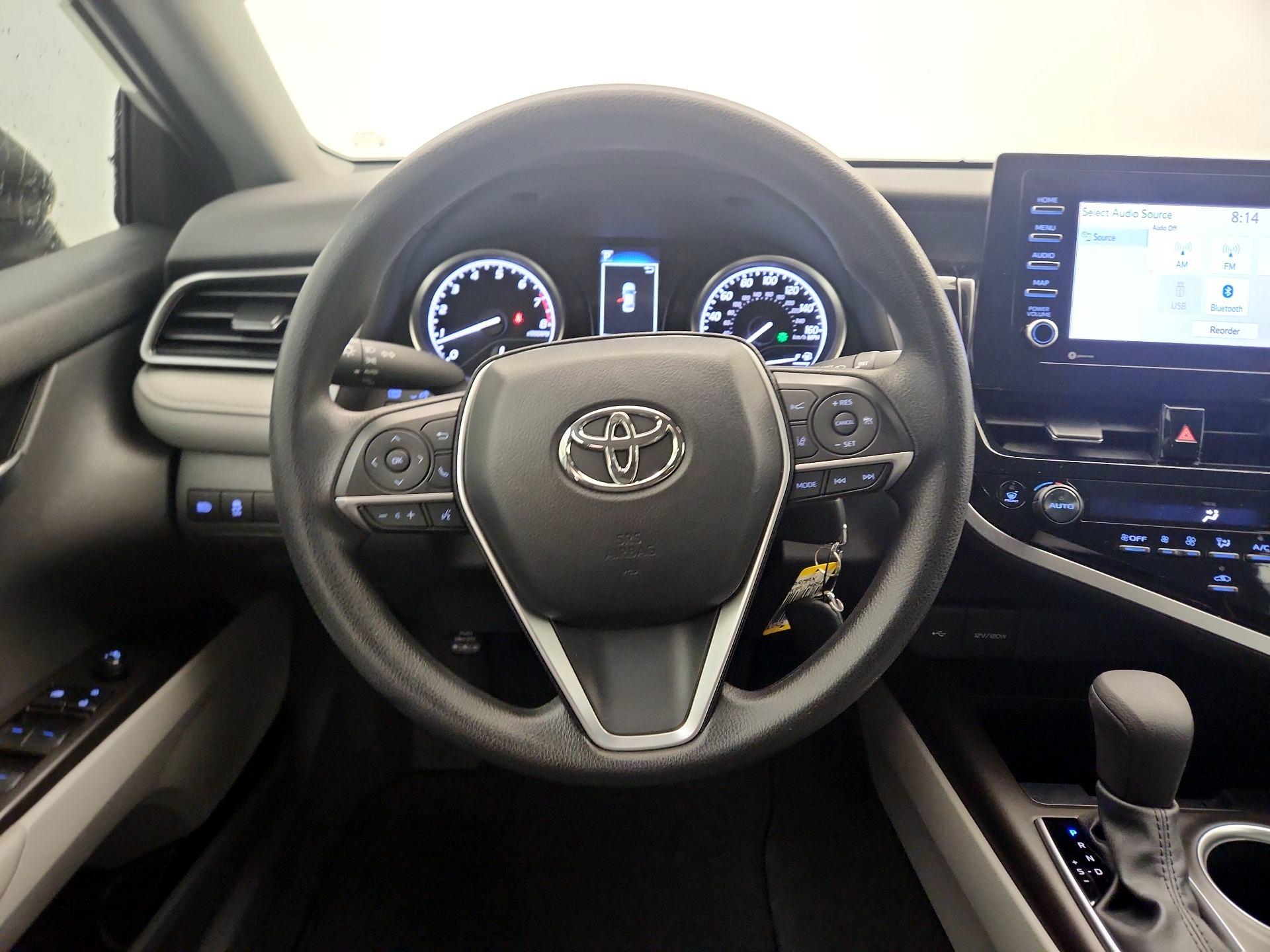 Thumbnail: 2023 Toyota Camry - 10