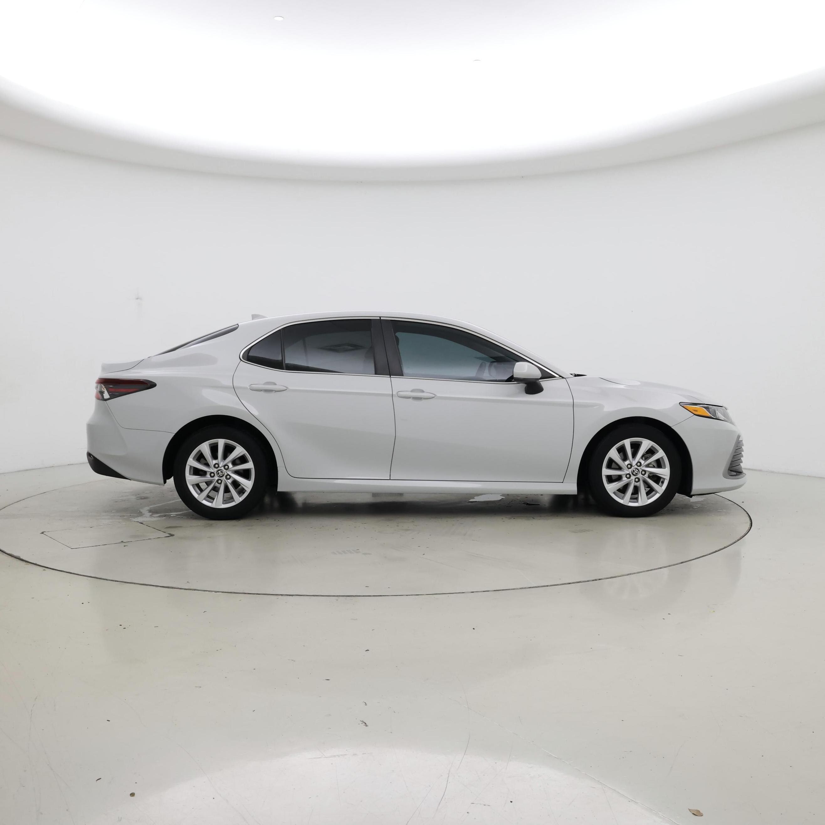 Thumbnail: 2023 Toyota Camry - 7