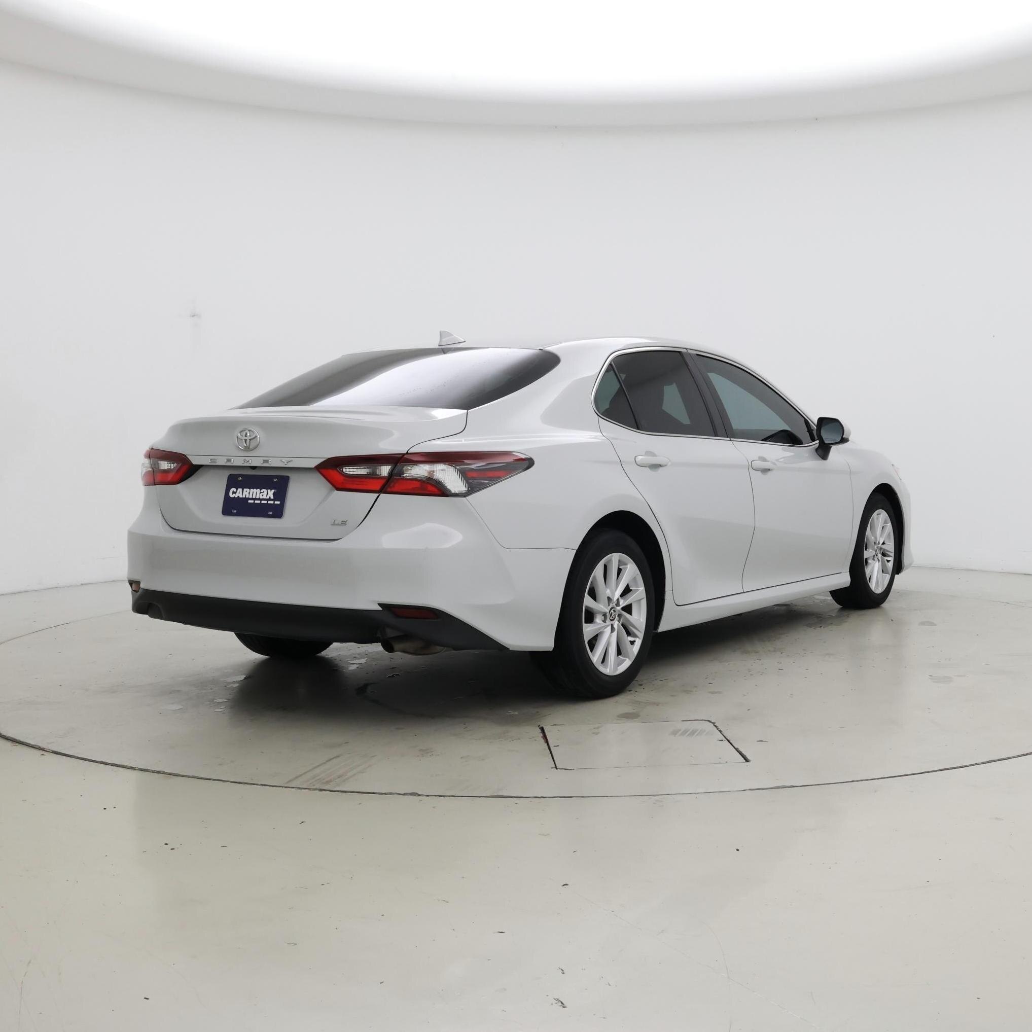 Thumbnail: 2023 Toyota Camry - 8