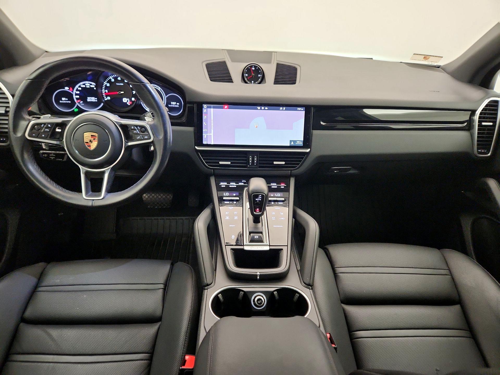 Thumbnail: 2020 Porsche Cayenne - 9
