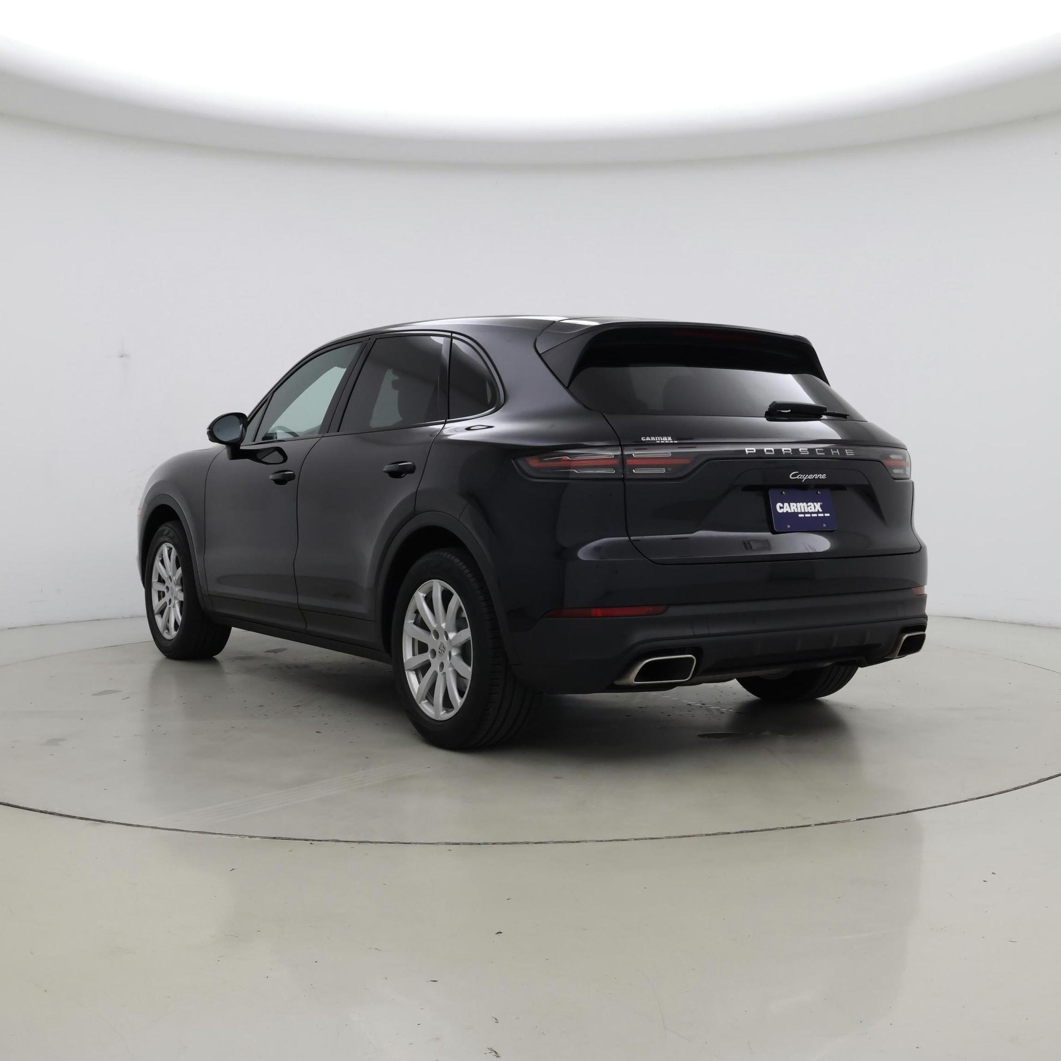 Thumbnail: 2020 Porsche Cayenne - 2