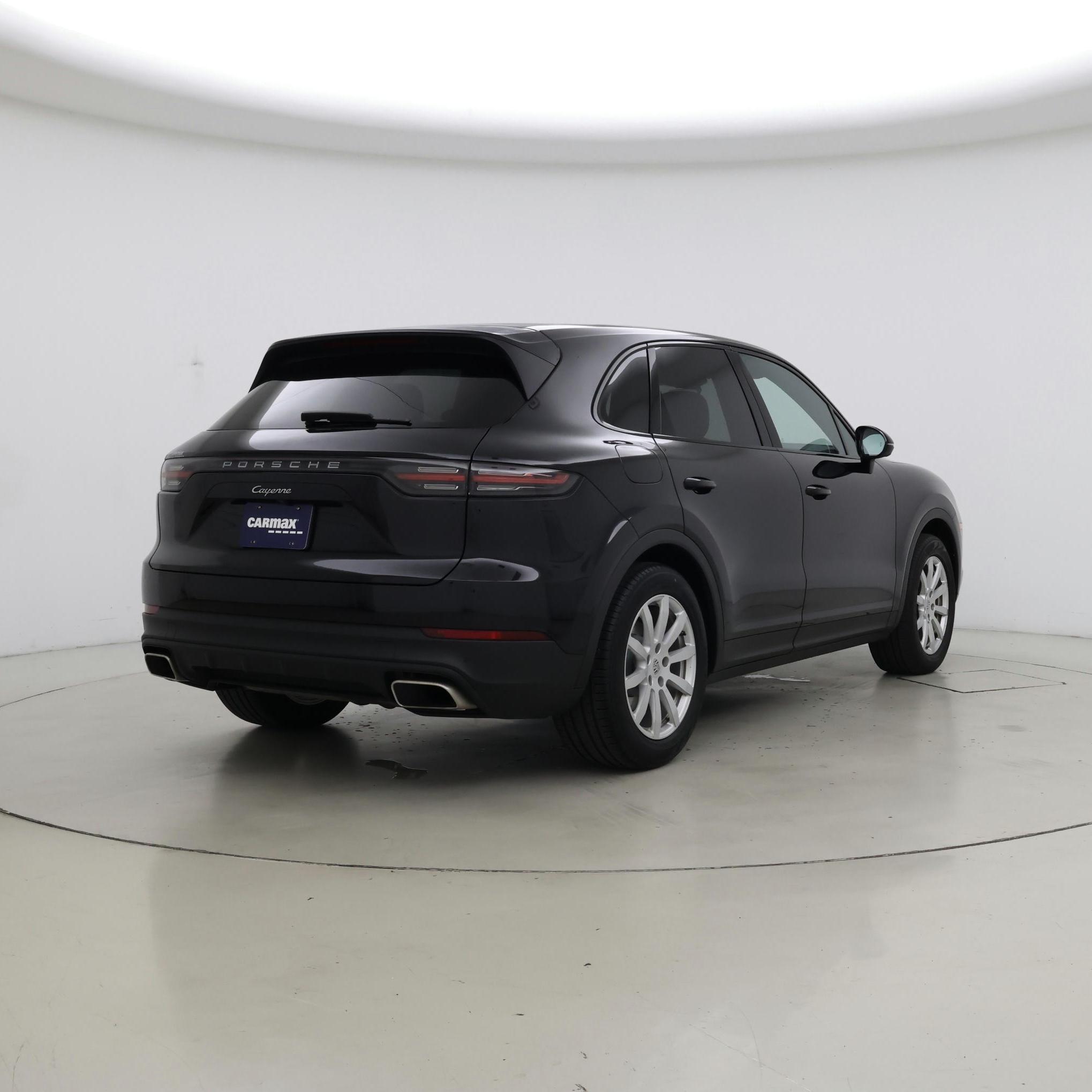 Thumbnail: 2020 Porsche Cayenne - 8