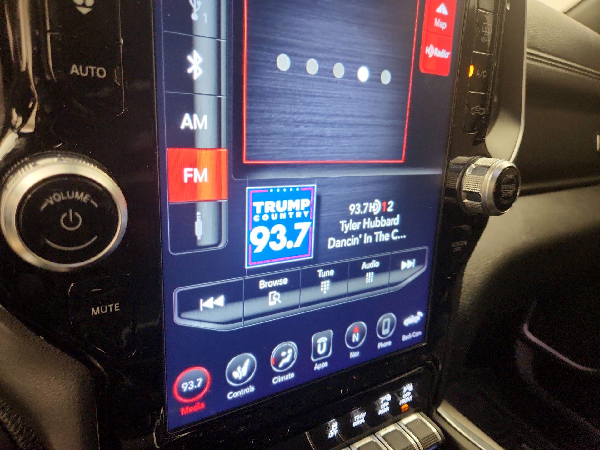 Thumbnail: 2020 RAM 1500 - 16