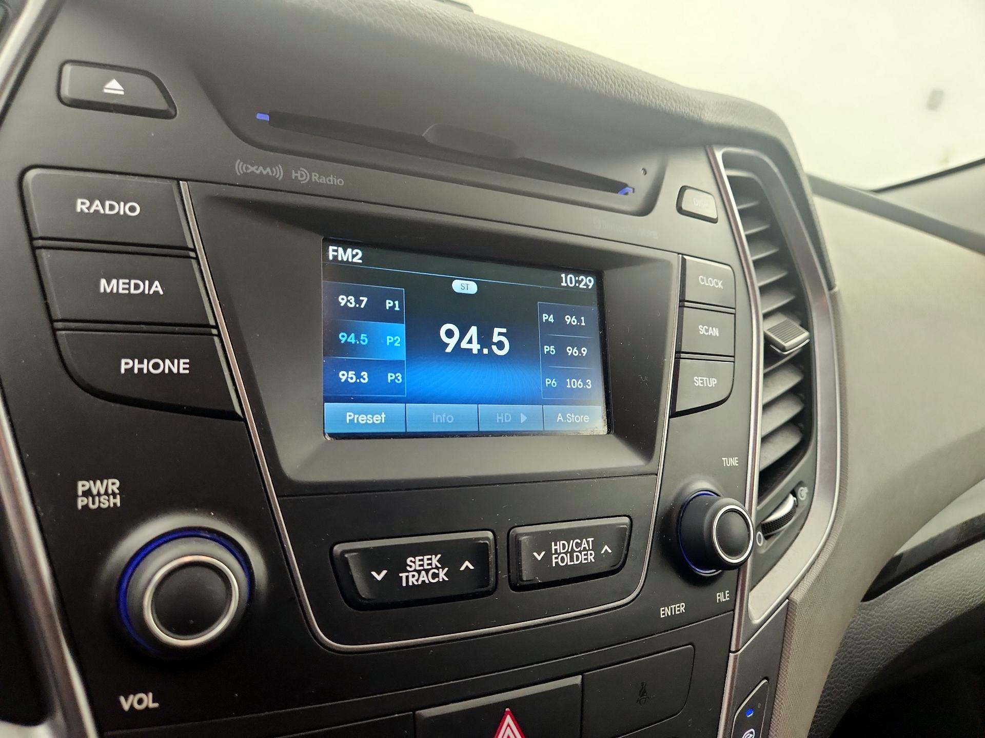 Thumbnail: 2014 Hyundai Santa Fe - 15