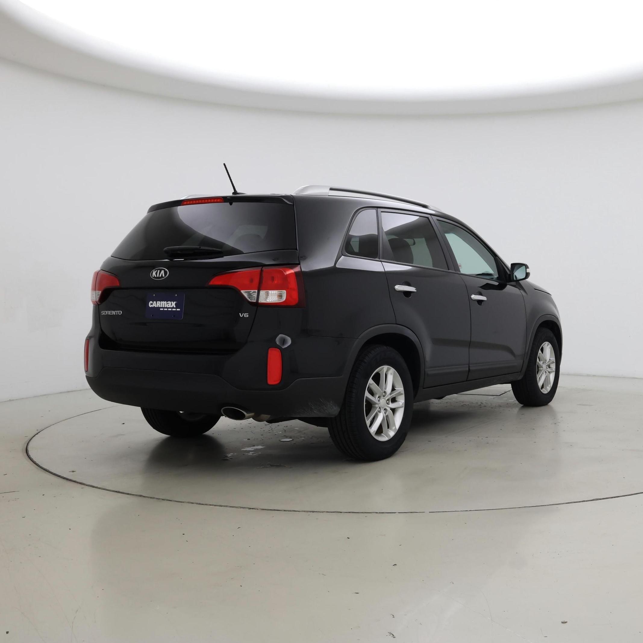 Thumbnail: 2015 Kia Sorento - 8