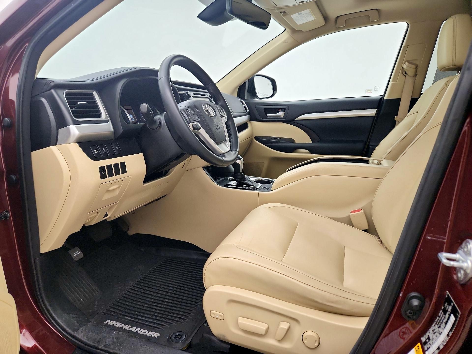 Thumbnail: 2018 Toyota Highlander - 11