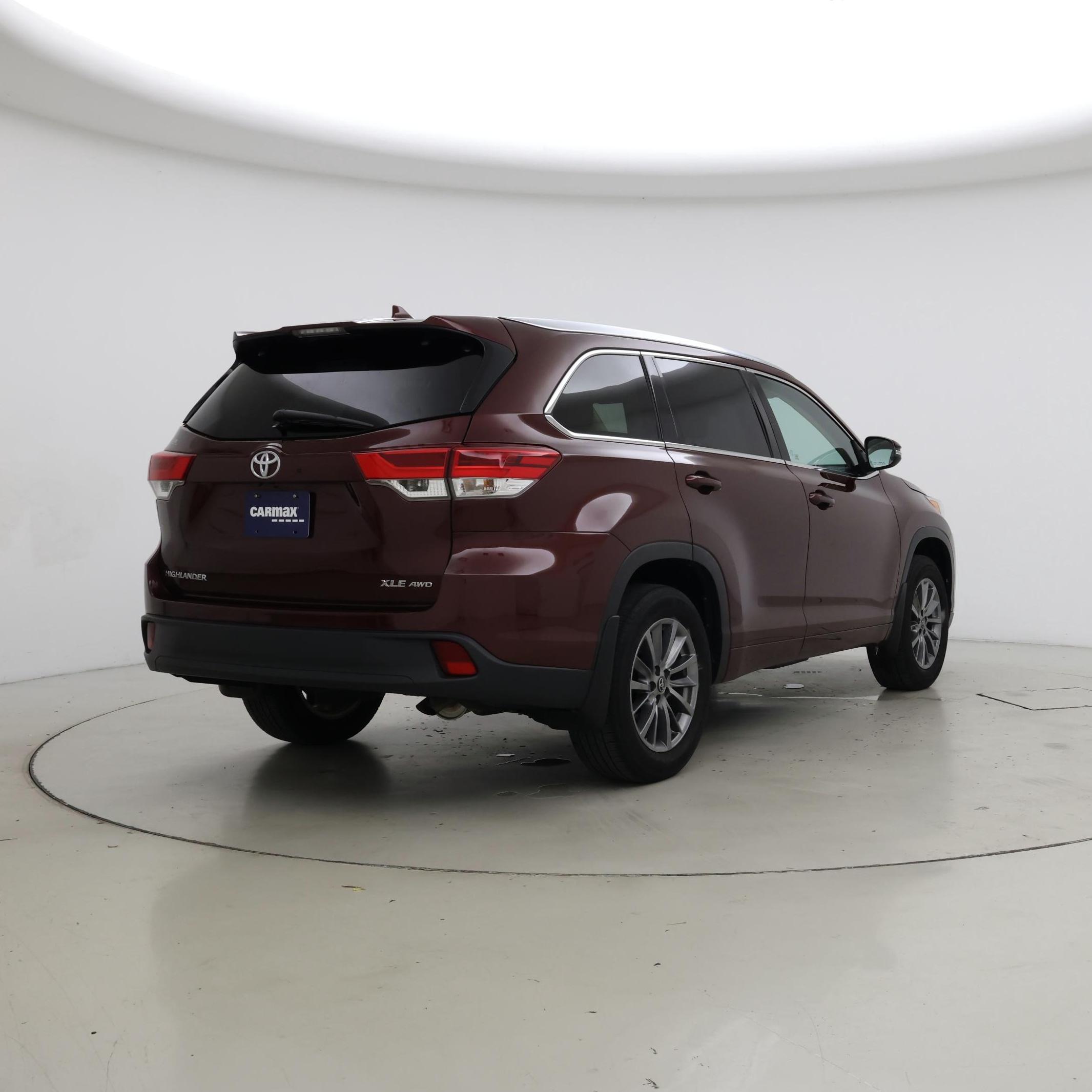 Thumbnail: 2018 Toyota Highlander - 8