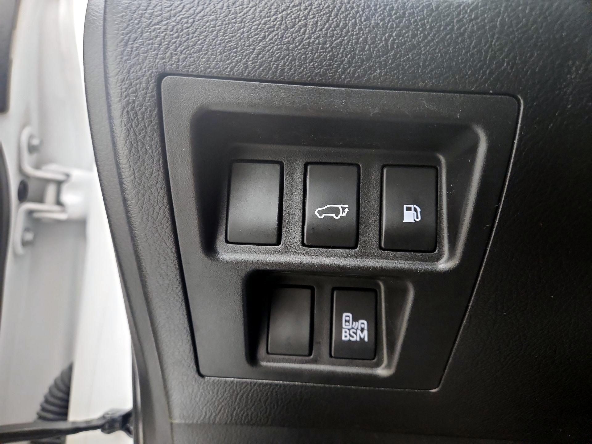 Thumbnail: 2015 Lexus RX - 13