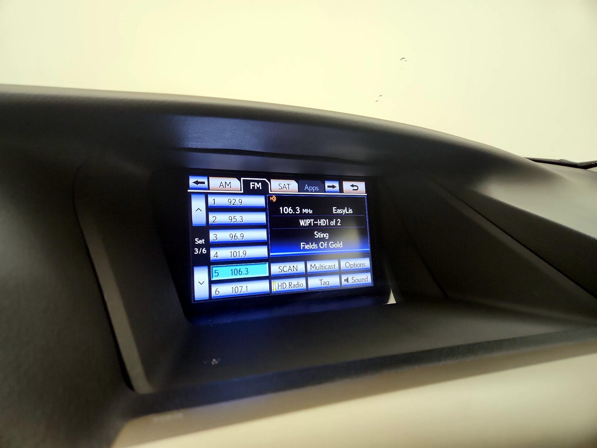 Thumbnail: 2015 Lexus RX - 16