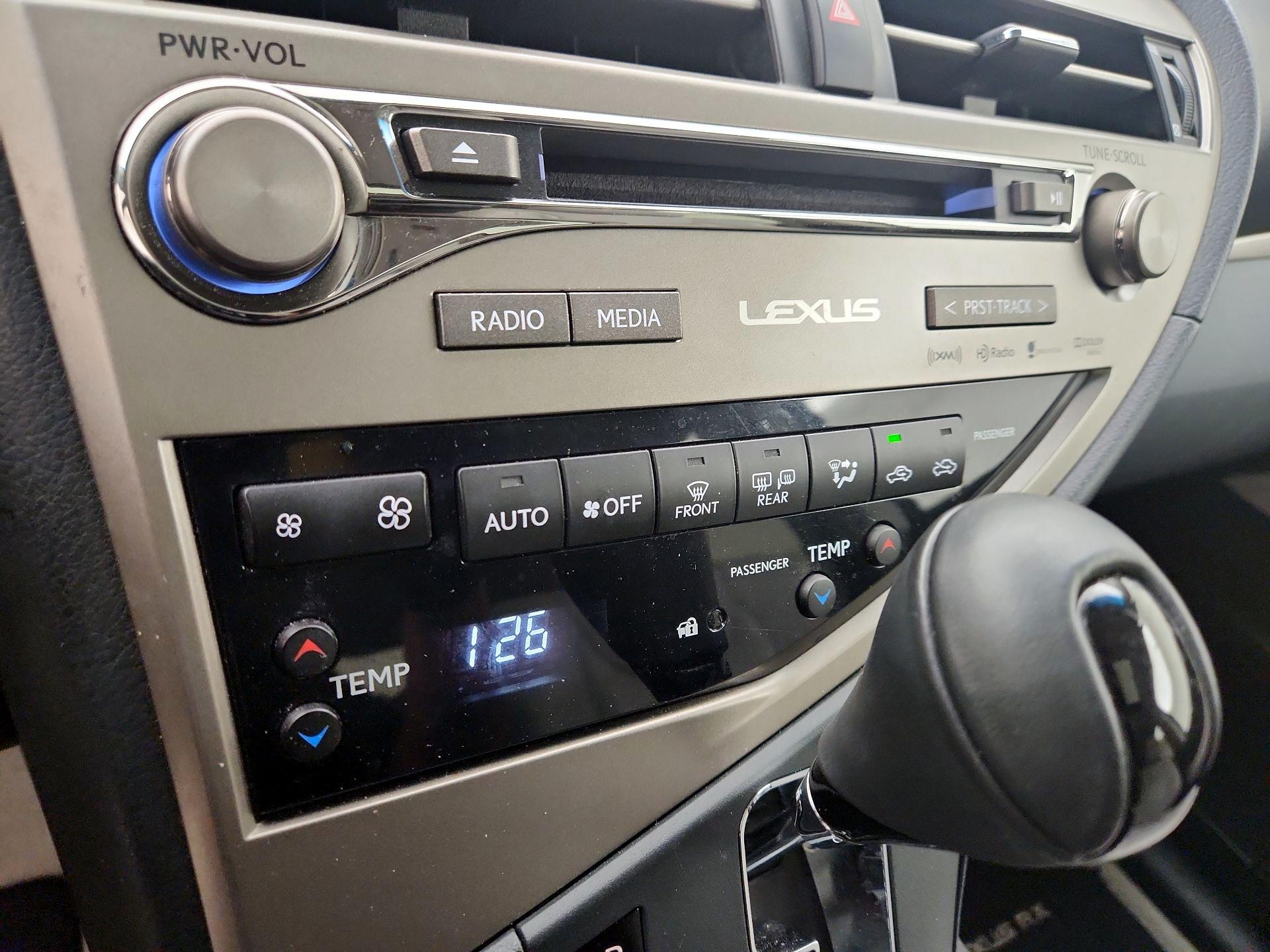 Thumbnail: 2015 Lexus RX - 17