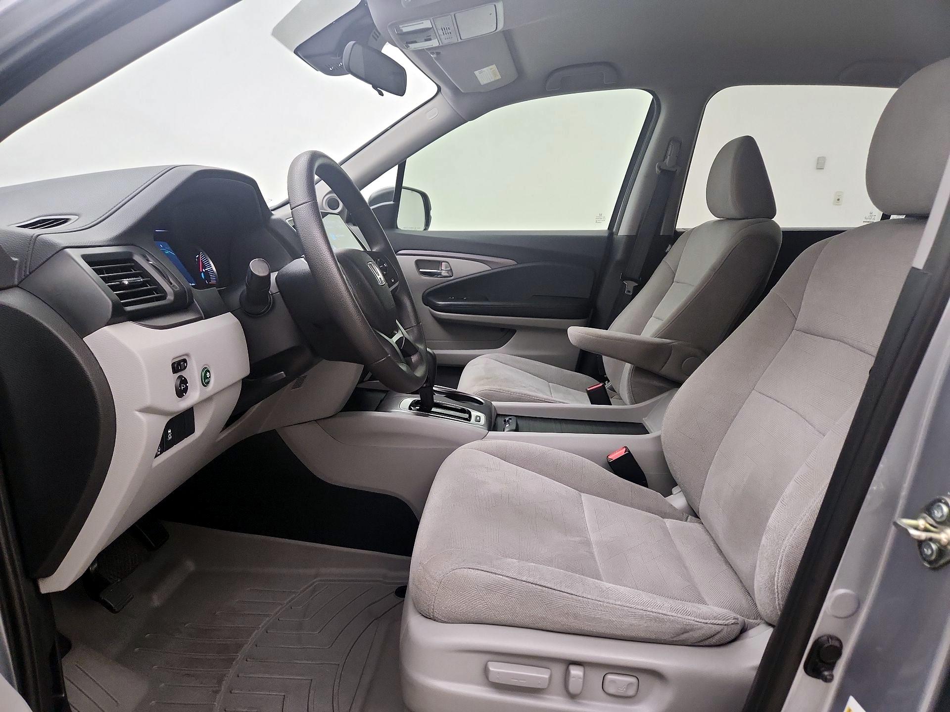 Thumbnail: 2020 Honda Pilot - 11