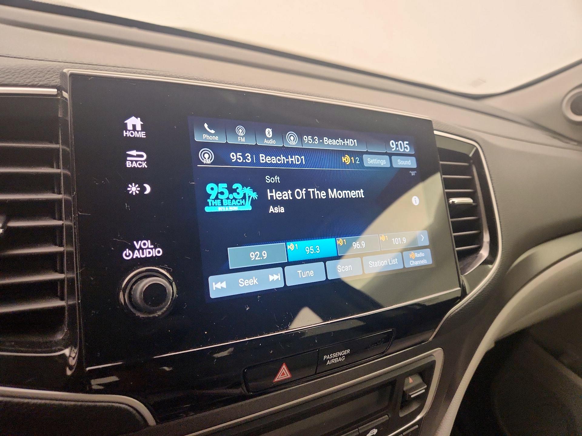 Thumbnail: 2020 Honda Pilot - 15