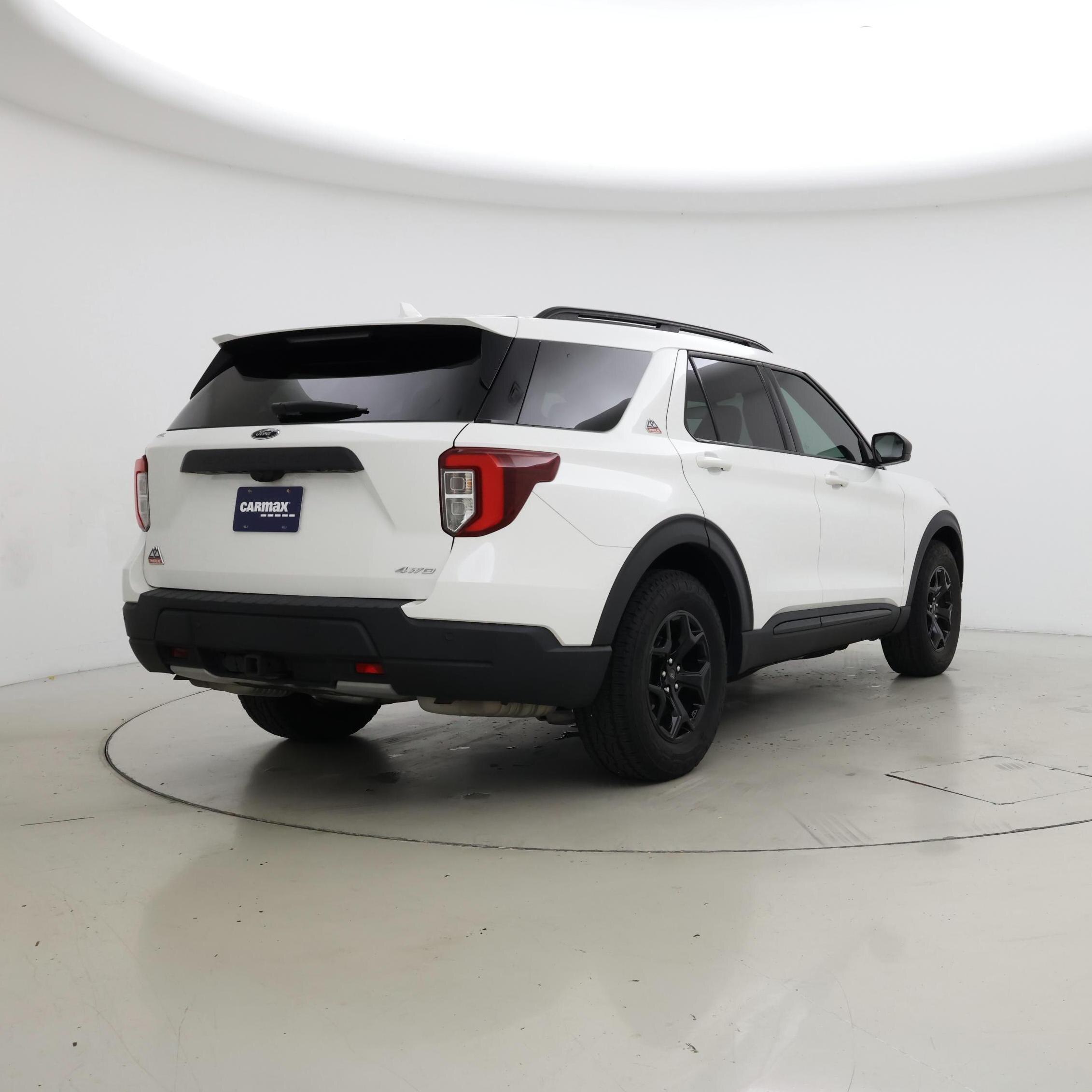 Thumbnail: 2022 Ford Explorer - 8