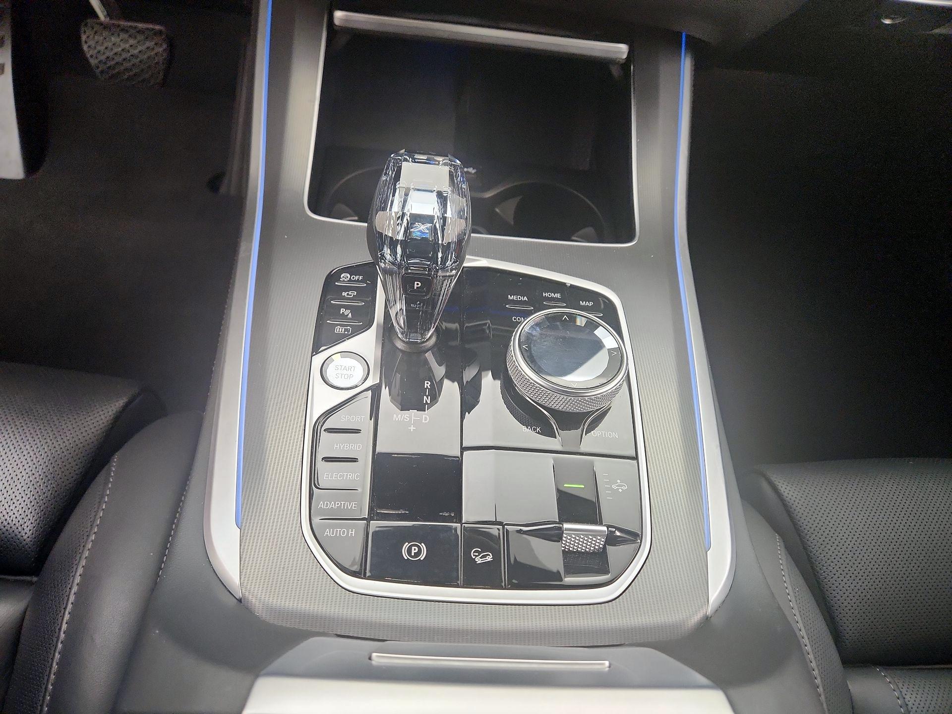 Thumbnail: 2023 BMW X5 - 18