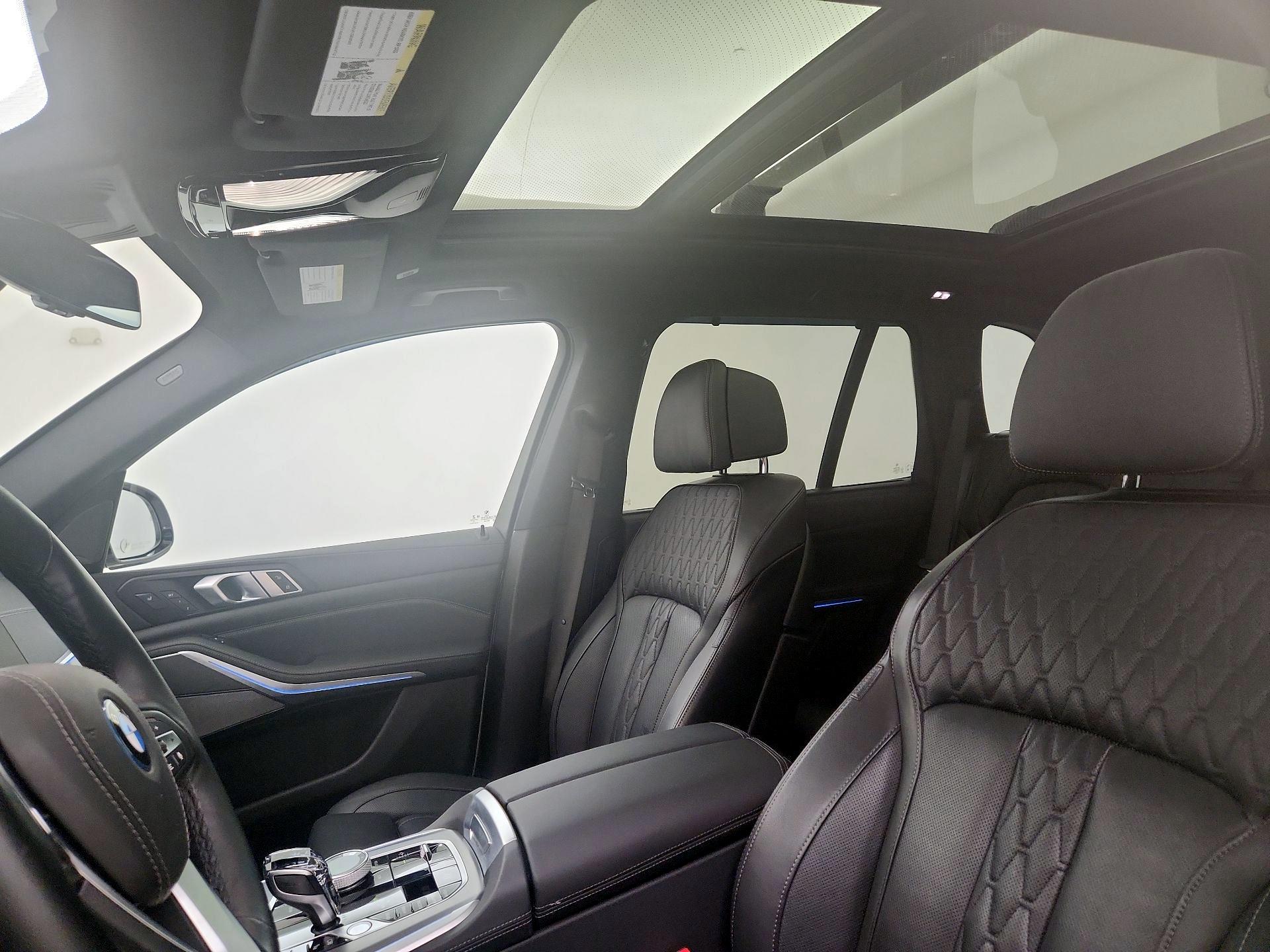Thumbnail: 2023 BMW X5 - 20