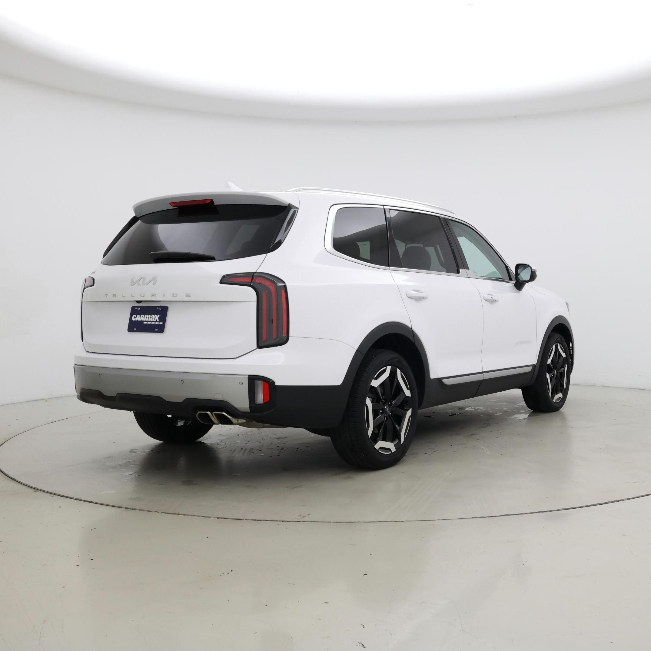Thumbnail: 2023 Kia Telluride - 8