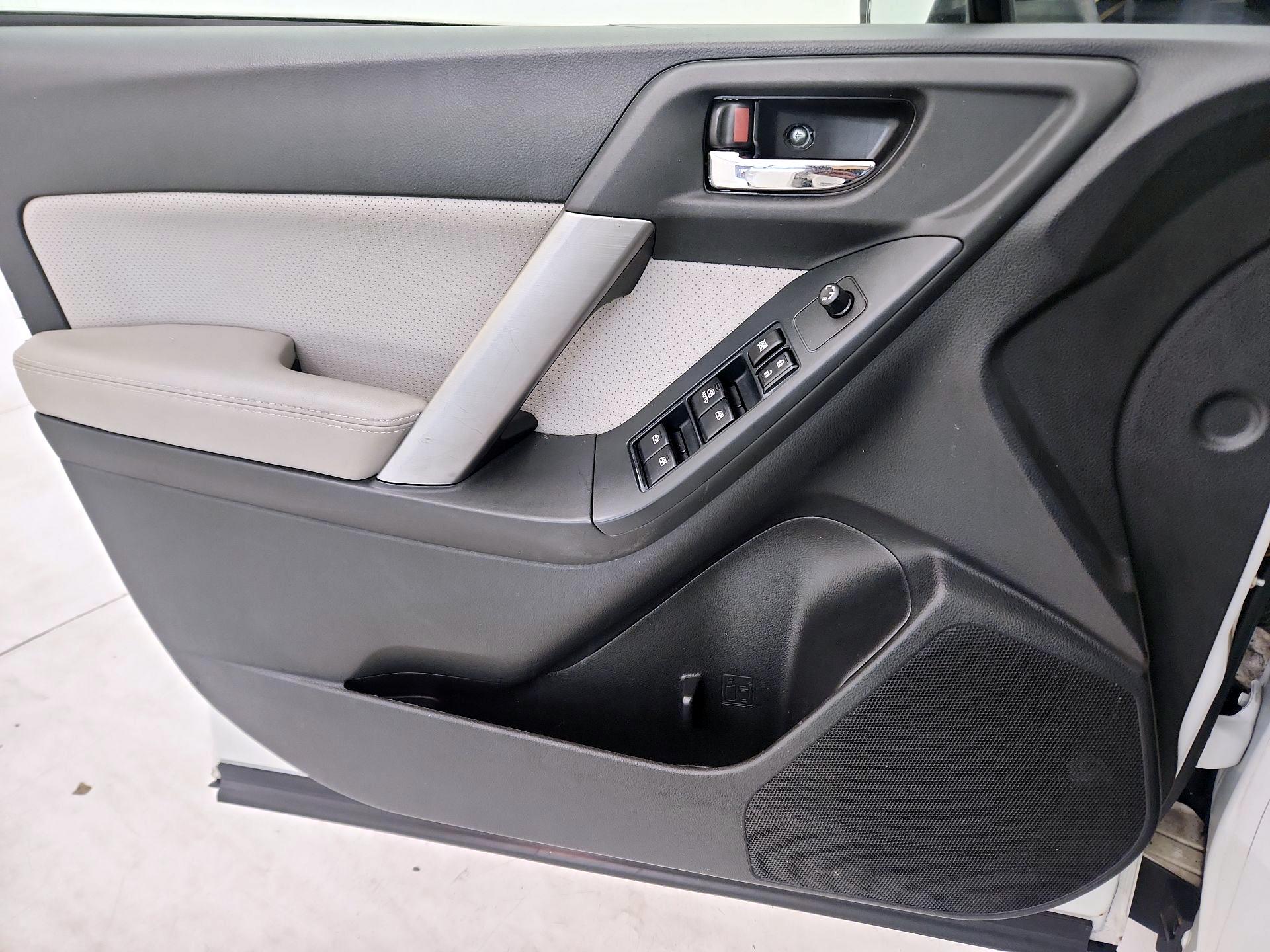 Thumbnail: 2014 Subaru Forester - 12