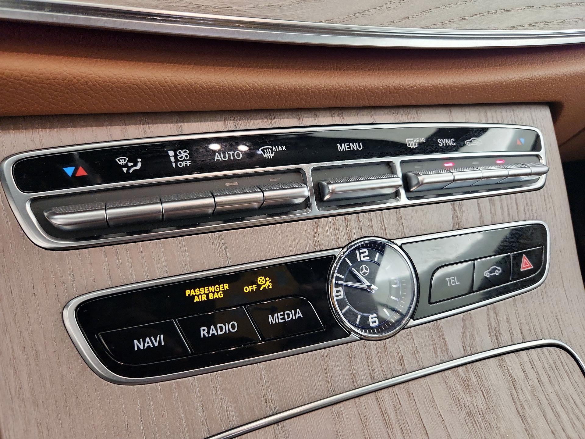 Thumbnail: 2019 Mercedes-Benz E-Class - 17