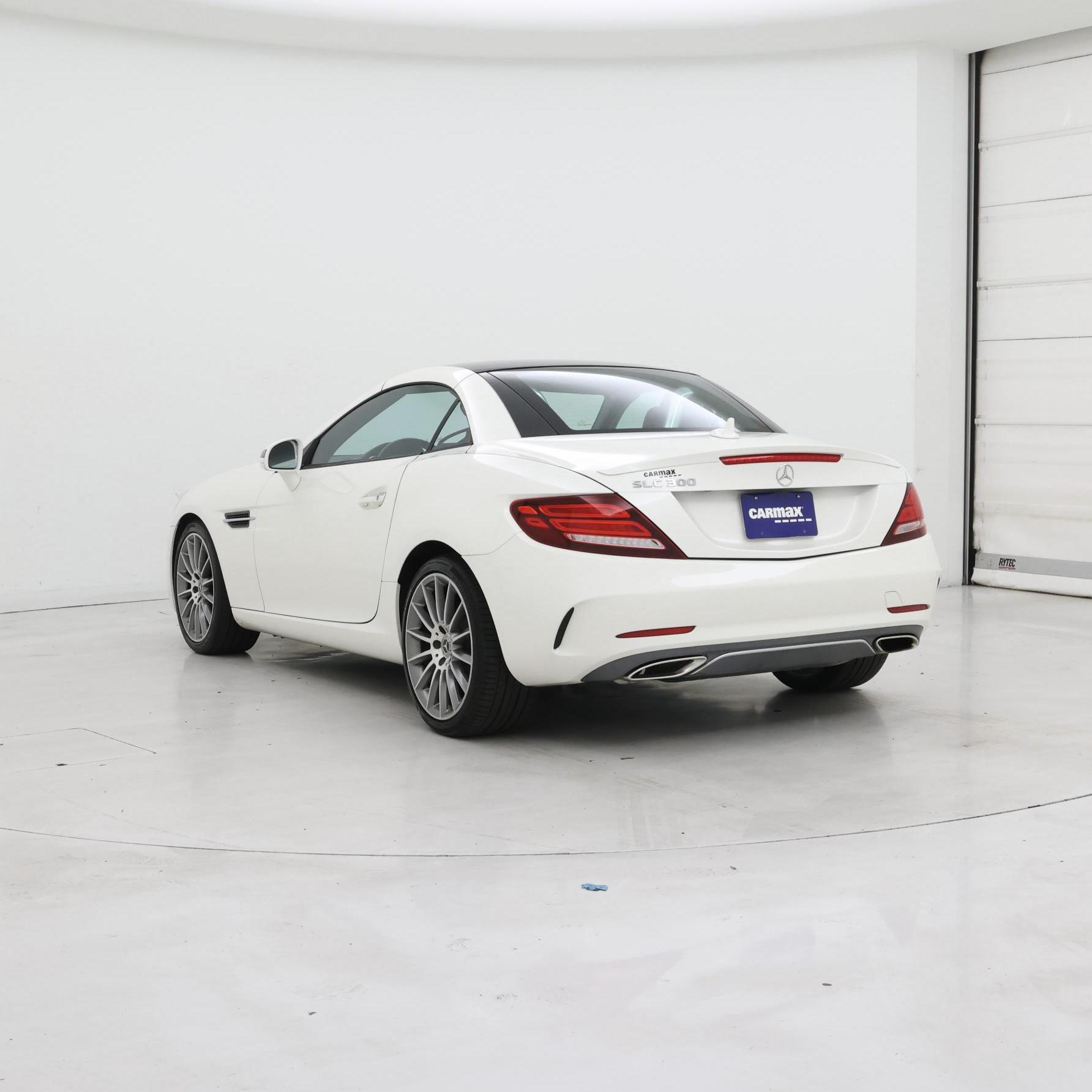 Thumbnail: 2017 Mercedes-Benz SLC - 2