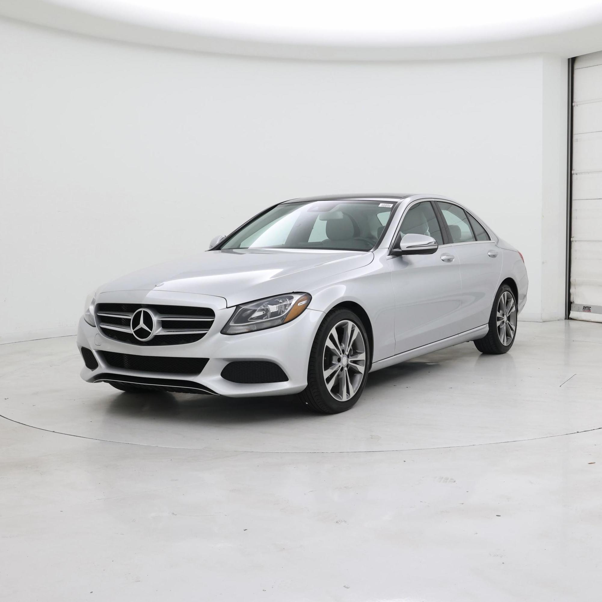 Thumbnail: 2017 Mercedes-Benz C-Class - 4