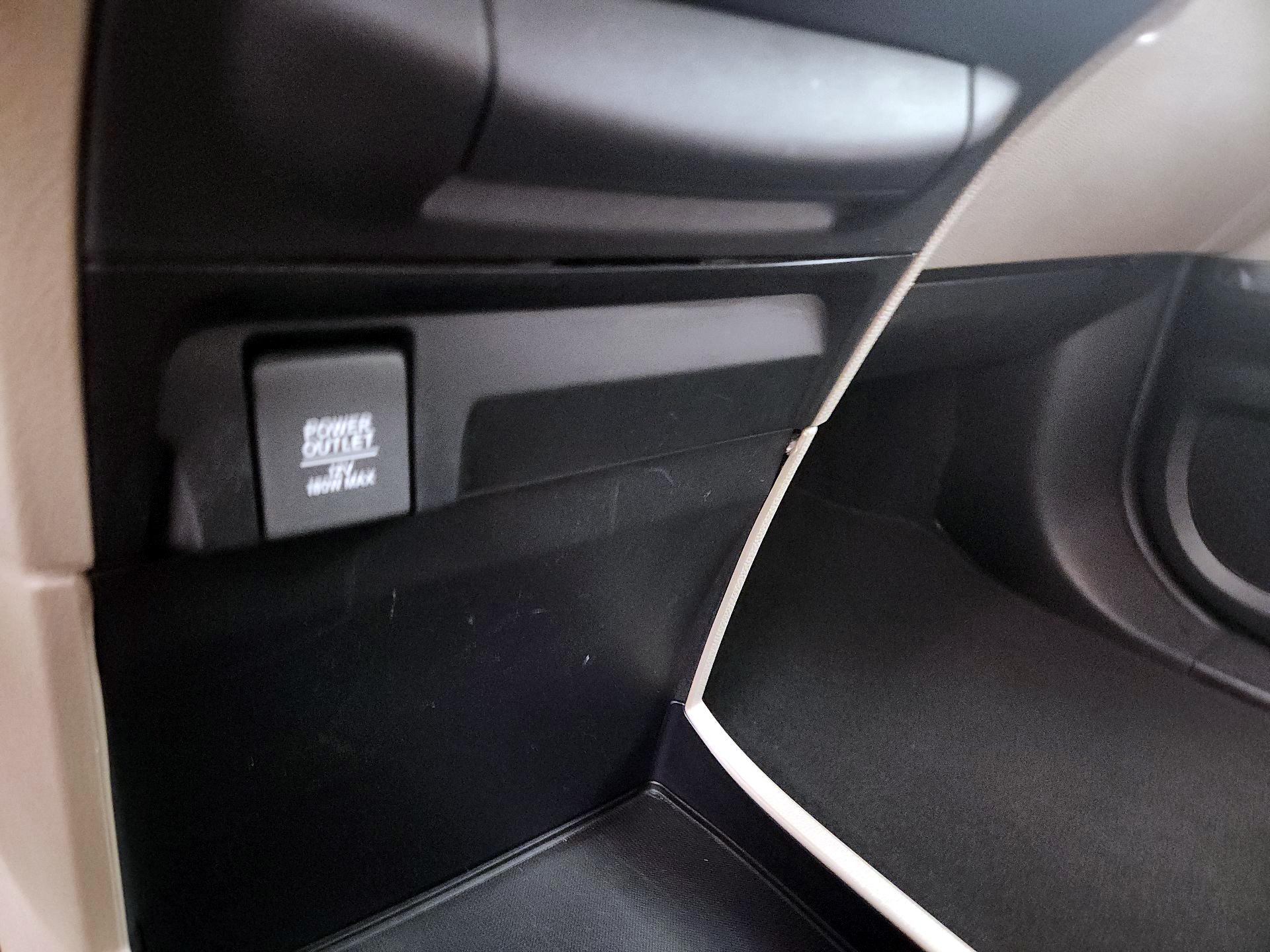 Thumbnail: 2019 Honda Odyssey - 18